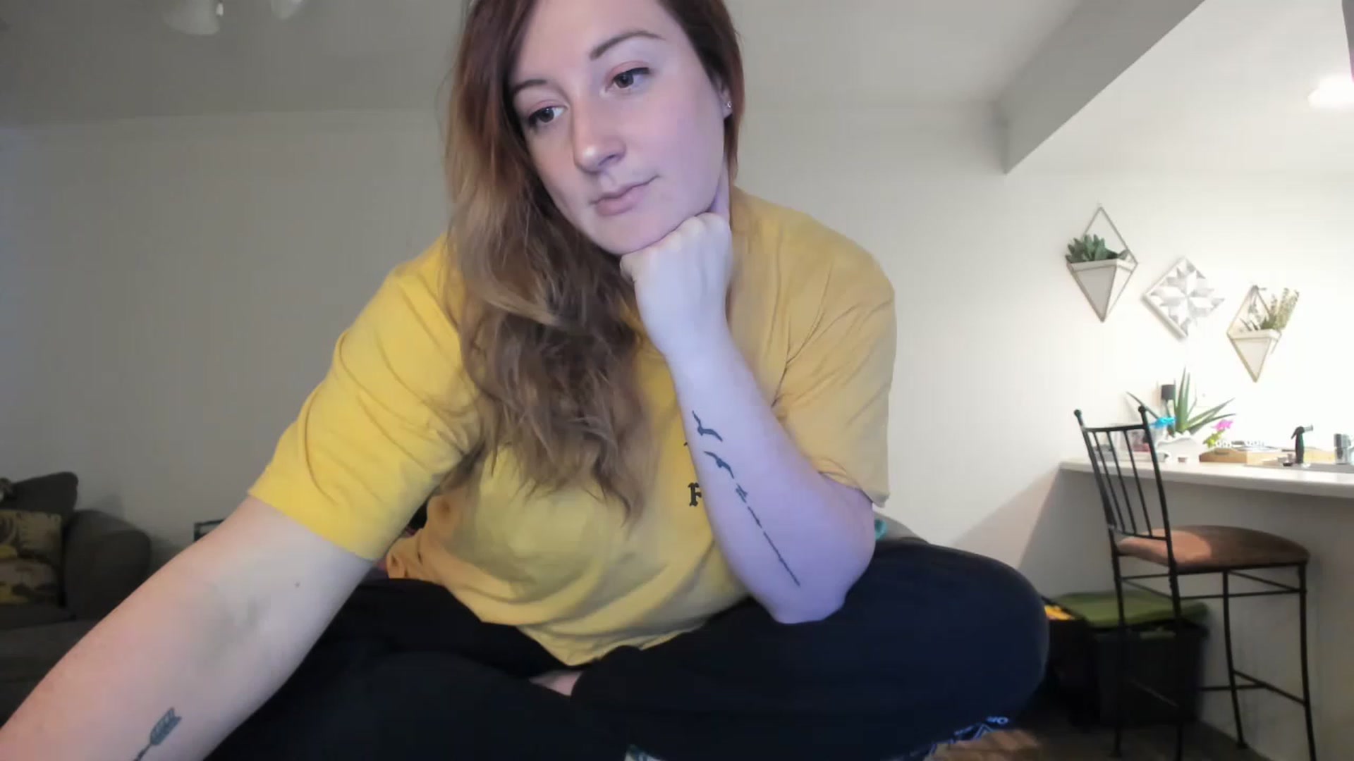 Gallery image thumbnail from DinoDarling's myfreecams stream on, 11/23/2022, 17:37 image 10 of 20