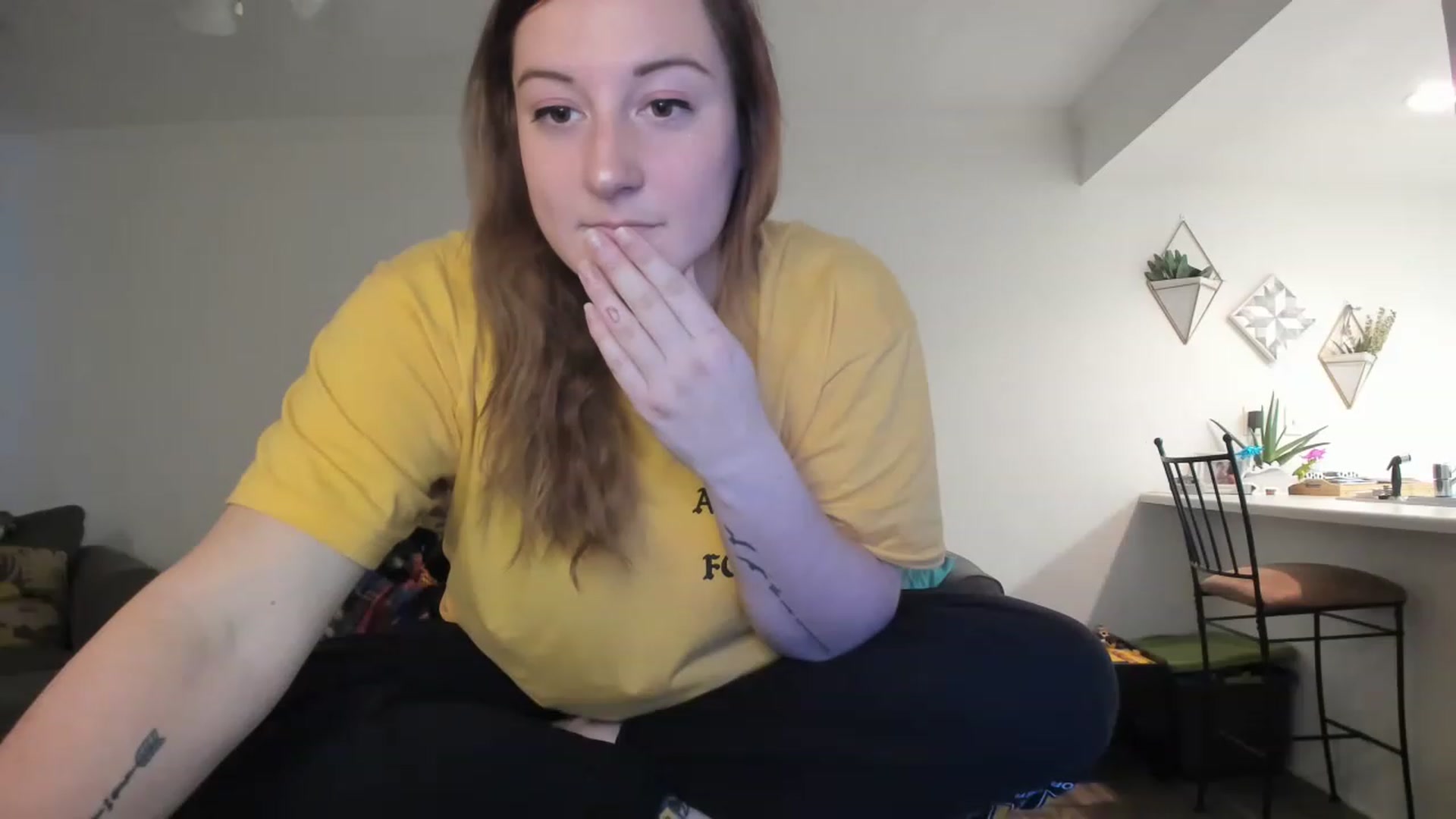 Gallery image thumbnail from DinoDarling's myfreecams stream on, 11/23/2022, 17:37 image 11 of 20