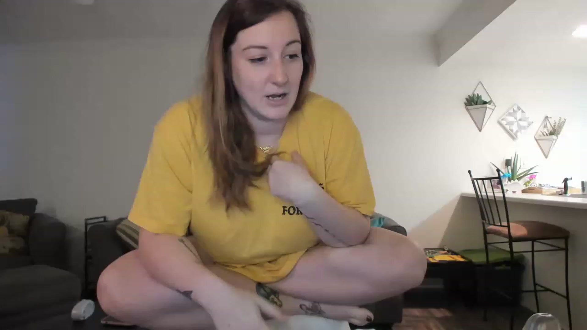 Gallery image thumbnail from DinoDarling's myfreecams stream on, 11/23/2022, 18:44 image 18 of 20