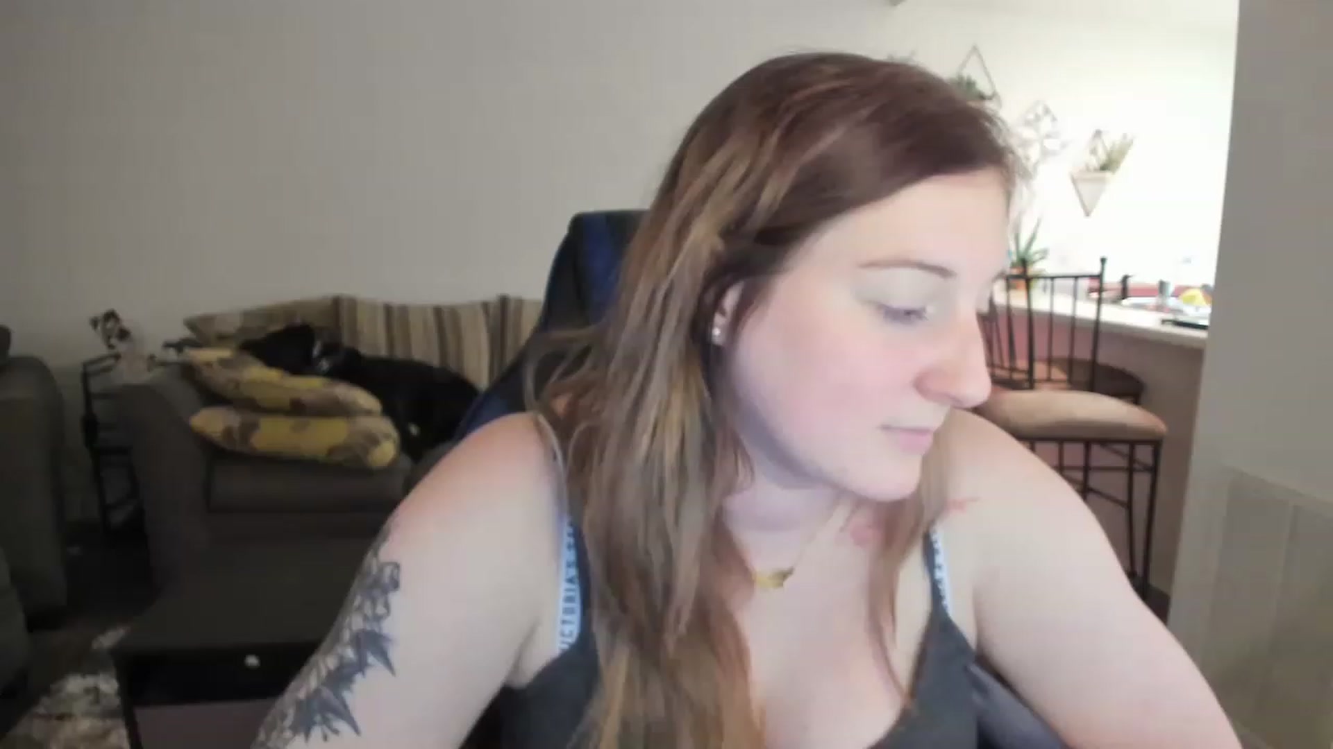 Gallery image thumbnail from DinoDarling's myfreecams stream on, 11/26/2022, 04:11 image 5 of 20