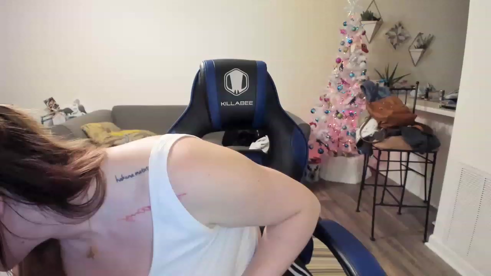 Gallery image thumbnail from DinoDarling's myfreecams stream on, 11/27/2022, 04:50 image 14 of 20