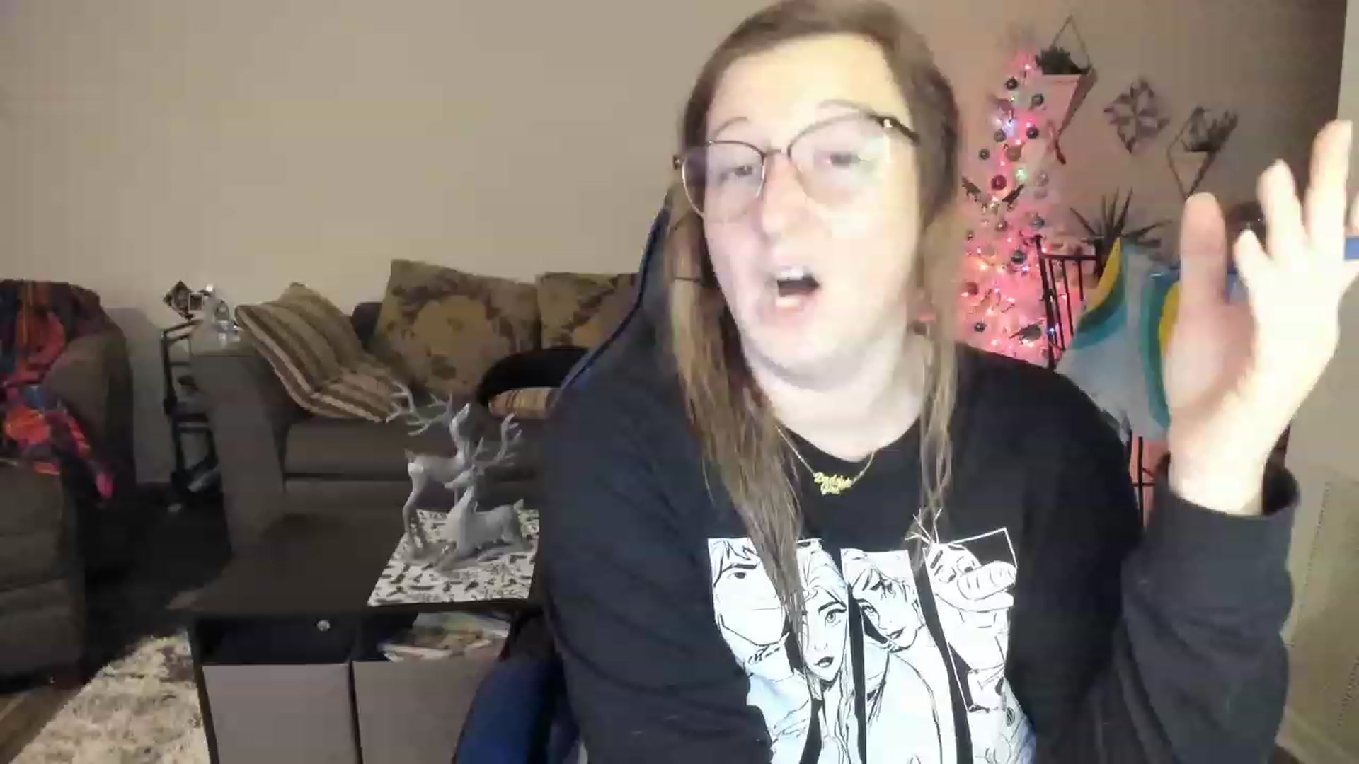 Gallery image thumbnail from DinoDarling's myfreecams stream on, 11/28/2022, 04:03 image 11 of 20
