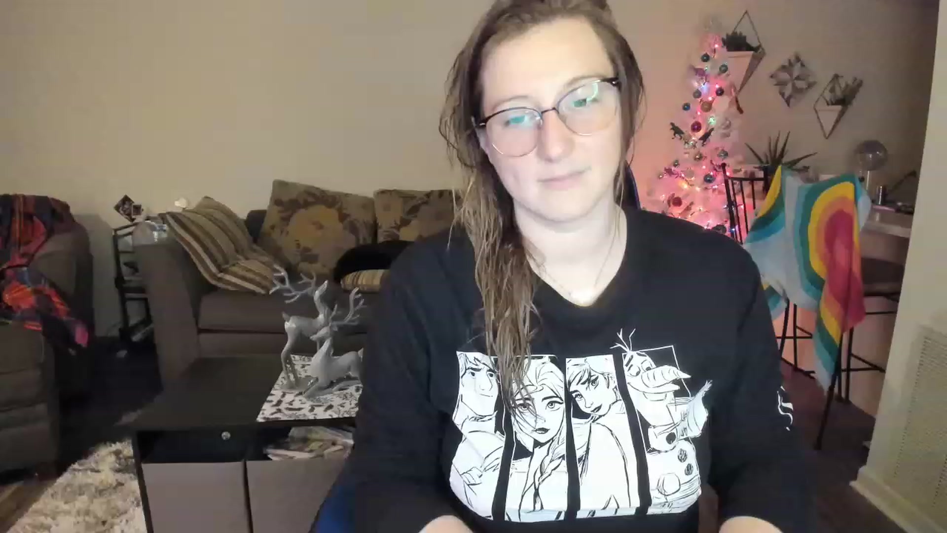 Gallery image thumbnail from DinoDarling's myfreecams stream on, 11/28/2022, 04:03 image 2 of 20
