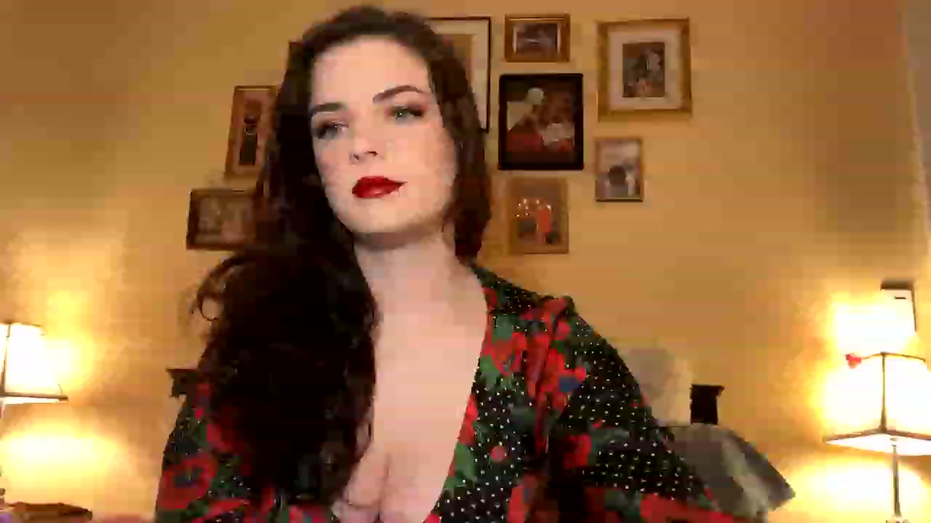 Gallery image thumbnail from DirtyDarcy's myfreecams stream on, 12/07/2022, 23:11 image 20 of 20