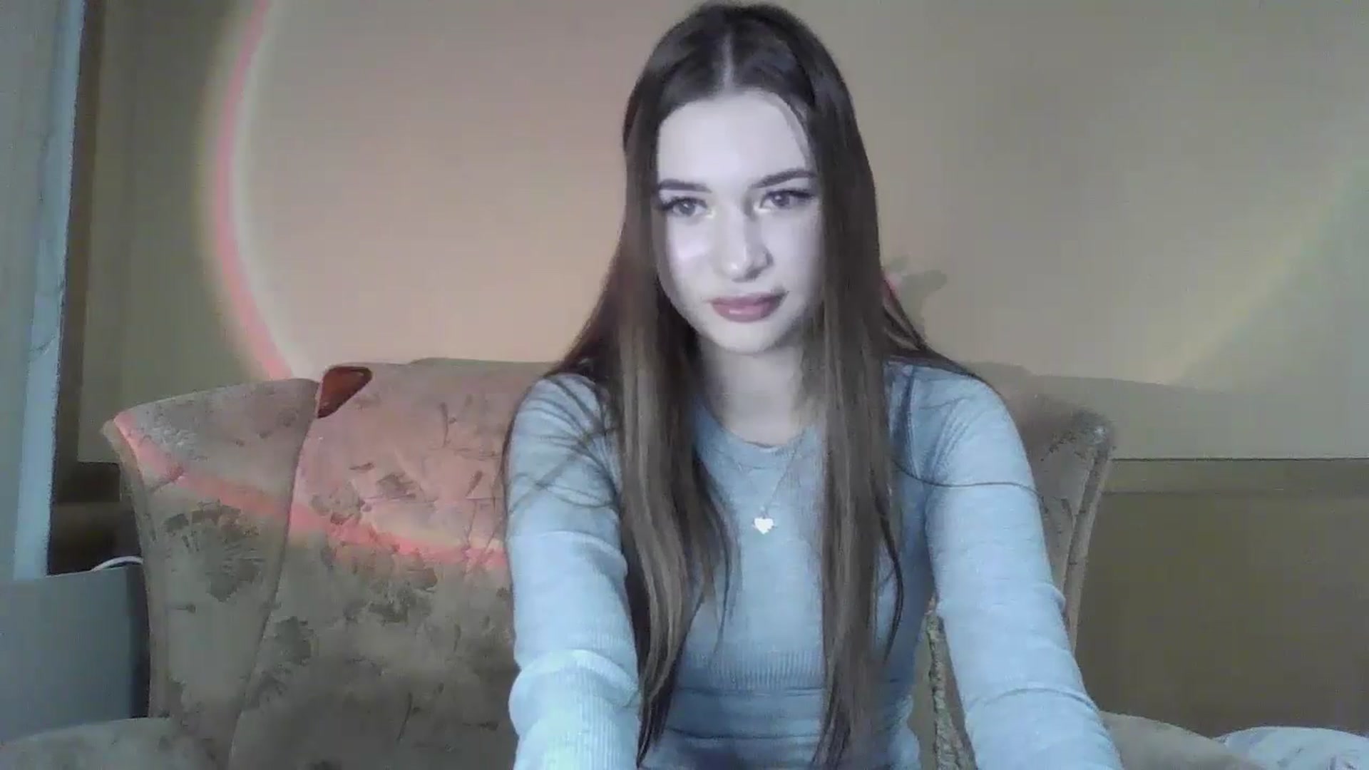 Gallery image thumbnail from DiscoGirl's myfreecams stream on, 09/28/2024, 16:10 image 13 of 20