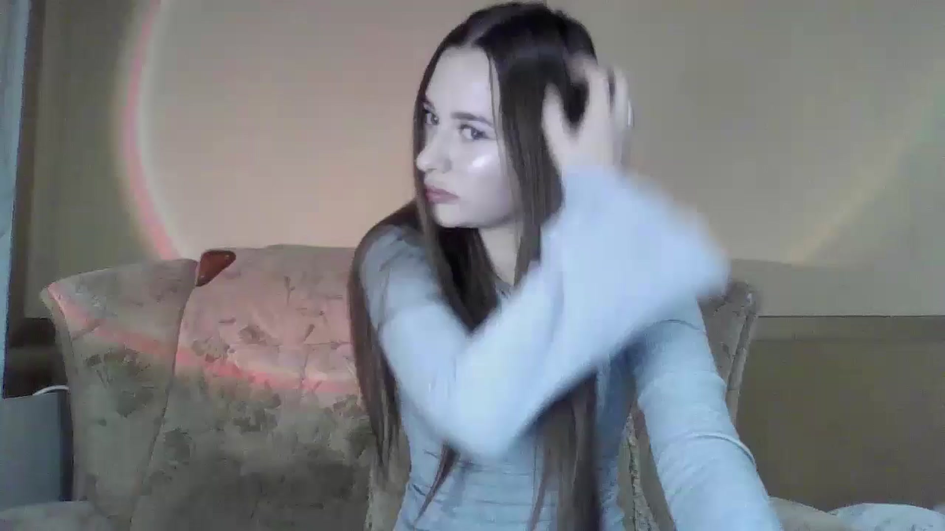 Gallery image thumbnail from DiscoGirl's myfreecams stream on, 09/28/2024, 16:10 image 19 of 20