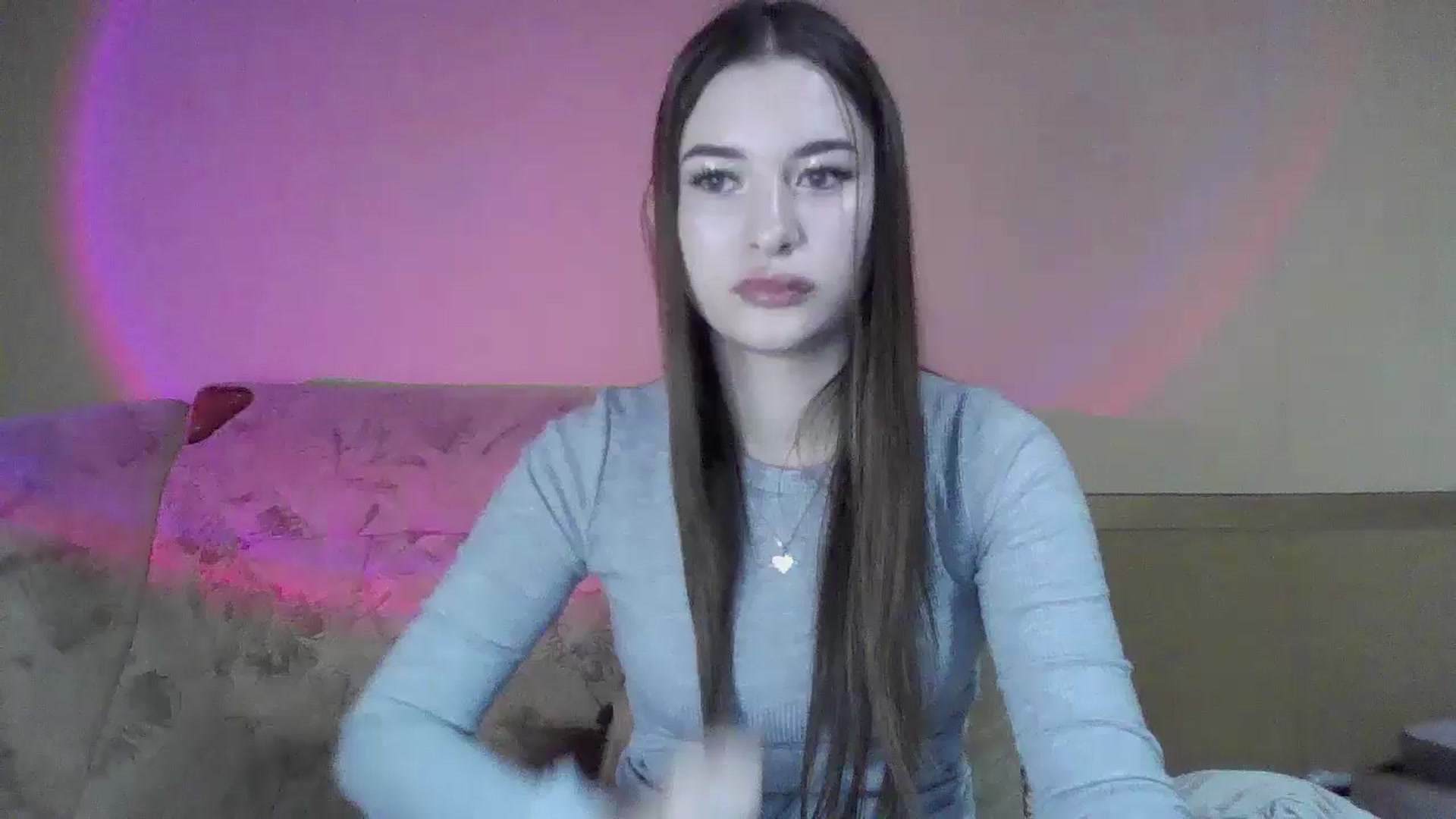 Gallery image thumbnail from DiscoGirl's myfreecams stream on, 09/28/2024, 17:02 image 13 of 20