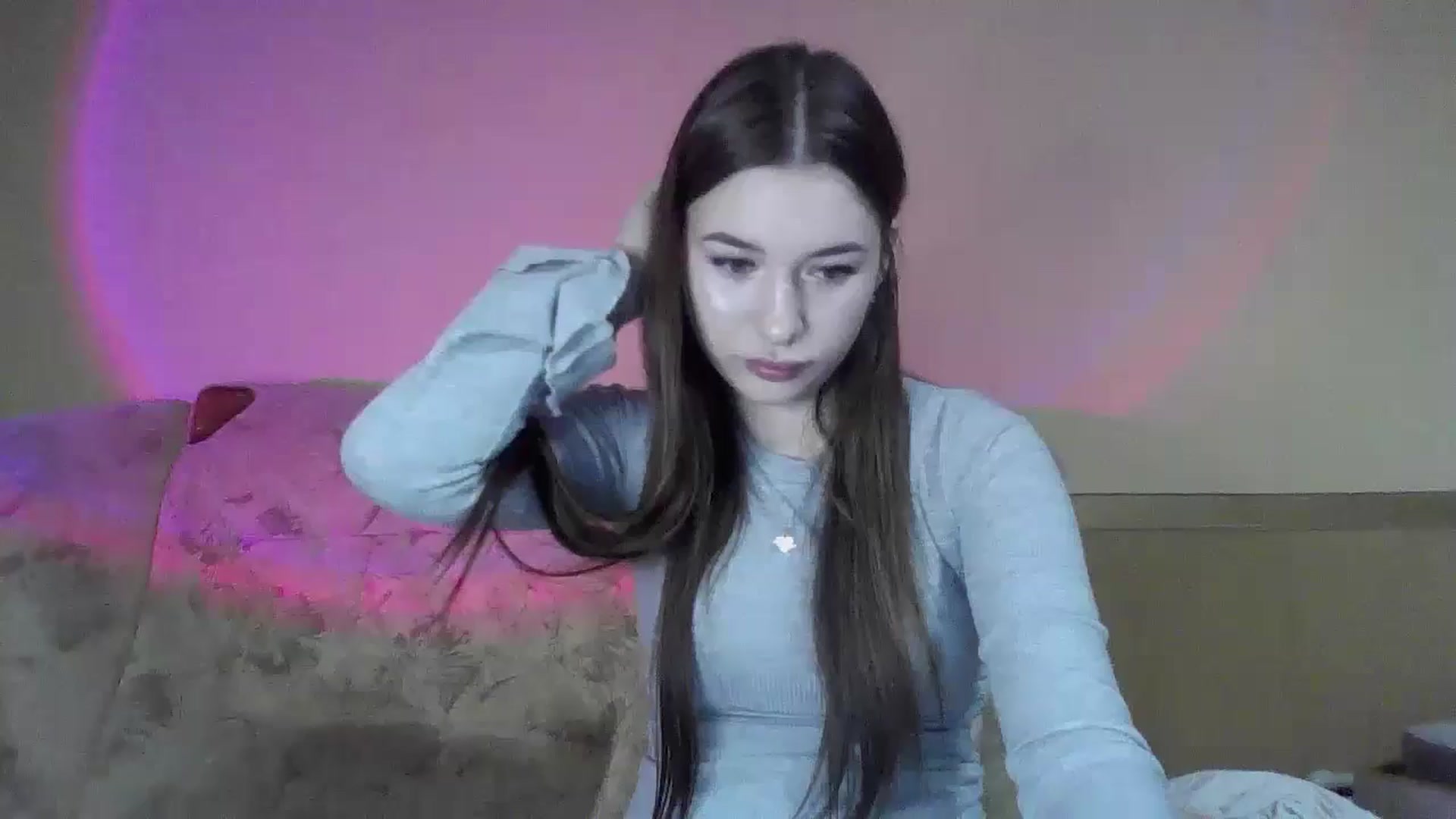 Gallery image thumbnail from DiscoGirl's myfreecams stream on, 09/28/2024, 17:30 image 6 of 20