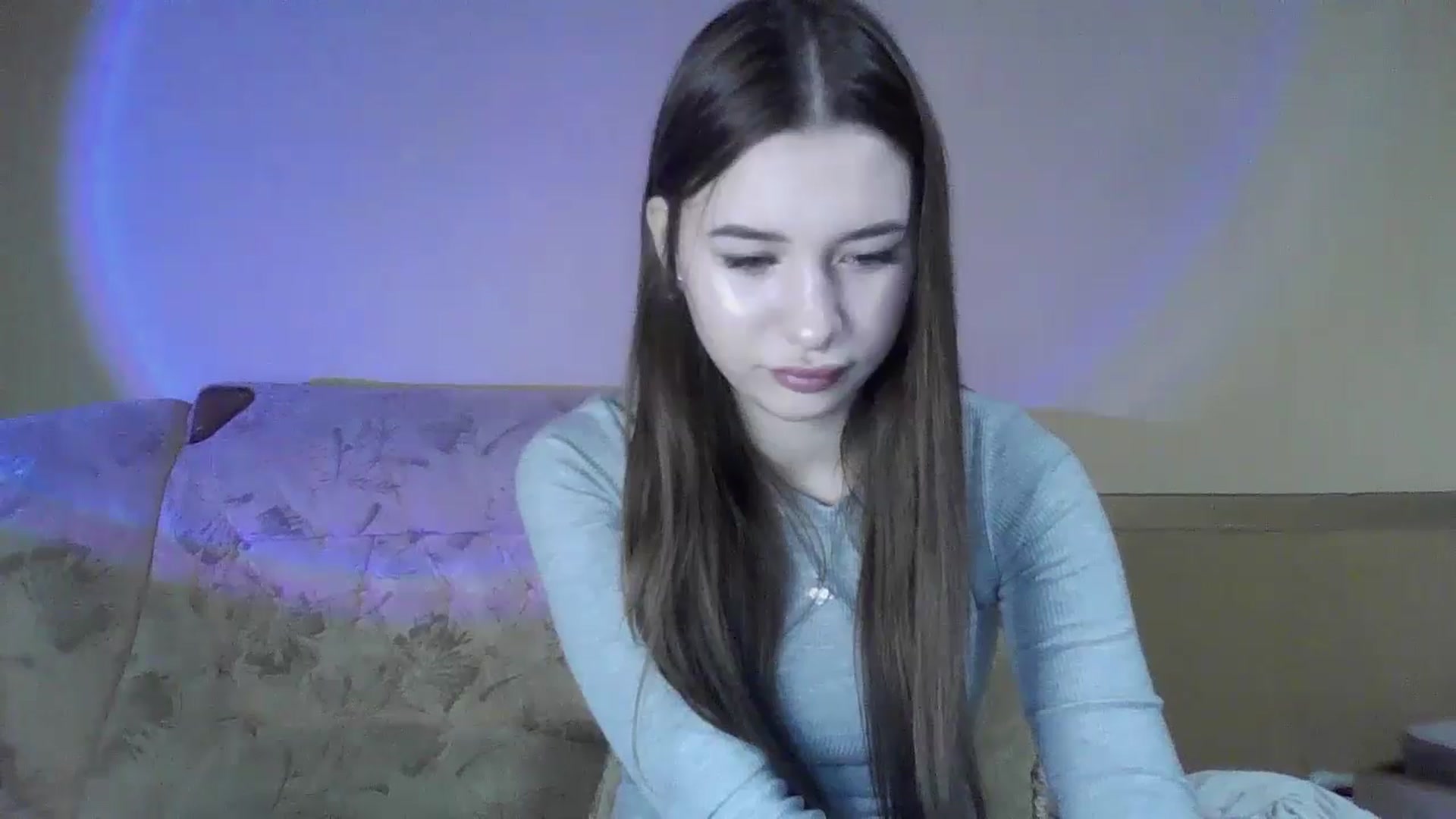 Gallery image thumbnail from DiscoGirl's myfreecams stream on, 09/28/2024, 17:30 image 17 of 20