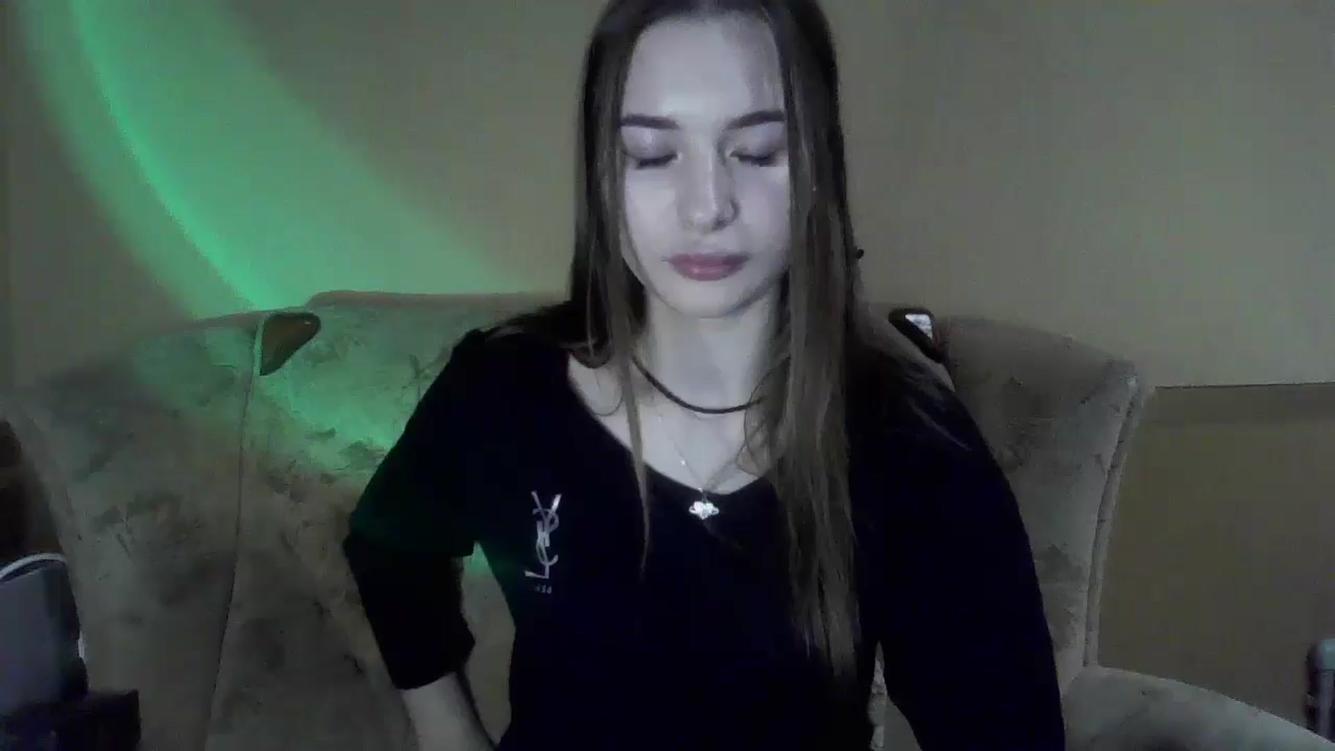 Gallery image thumbnail from DiscoGirl's myfreecams stream on, 10/03/2024, 19:56 image 2 of 20