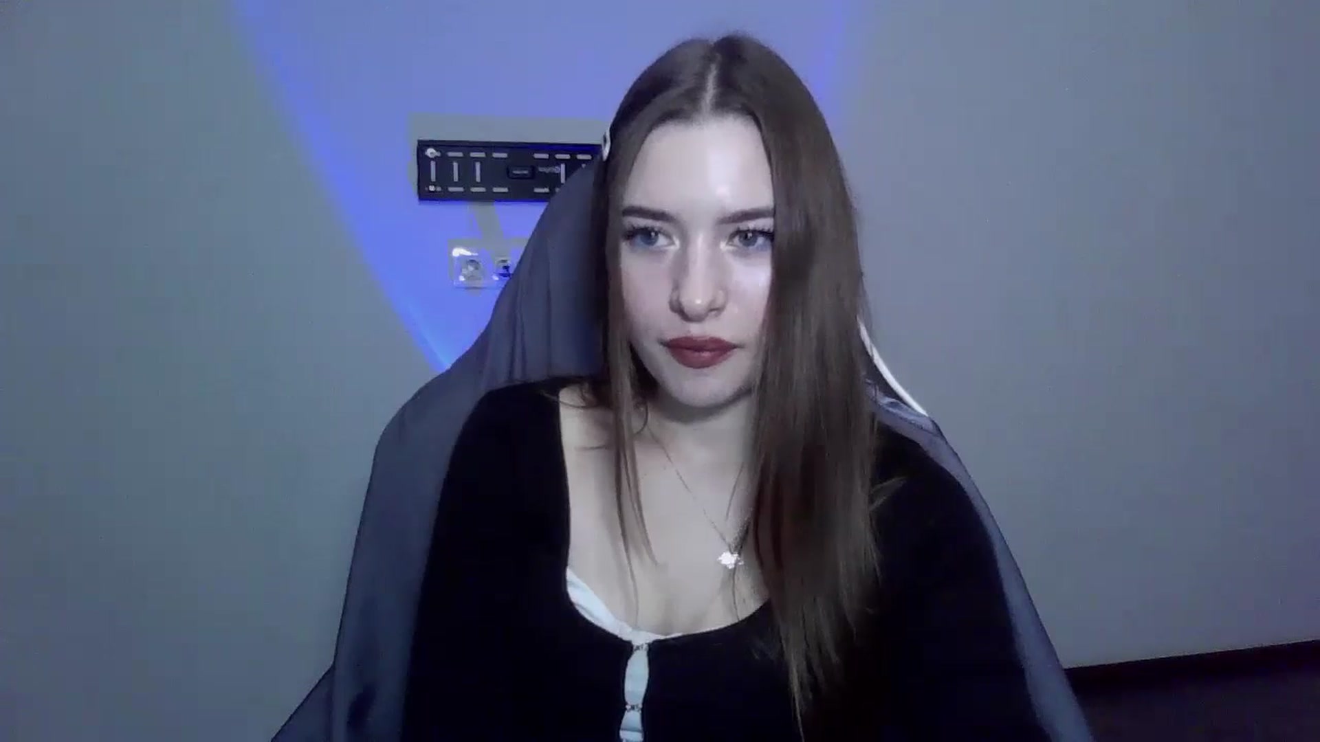 Gallery image thumbnail from DiscoGirl's myfreecams stream on, 10/06/2024, 17:55 image 18 of 20