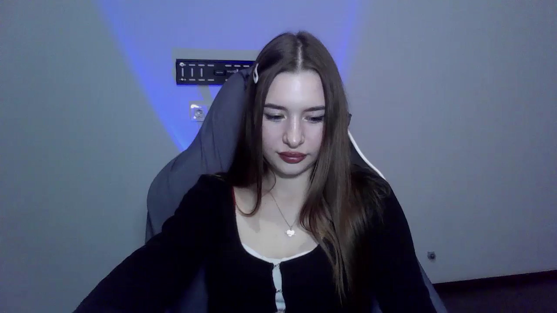 Gallery image thumbnail from DiscoGirl's myfreecams stream on, 10/06/2024, 17:55 image 20 of 20