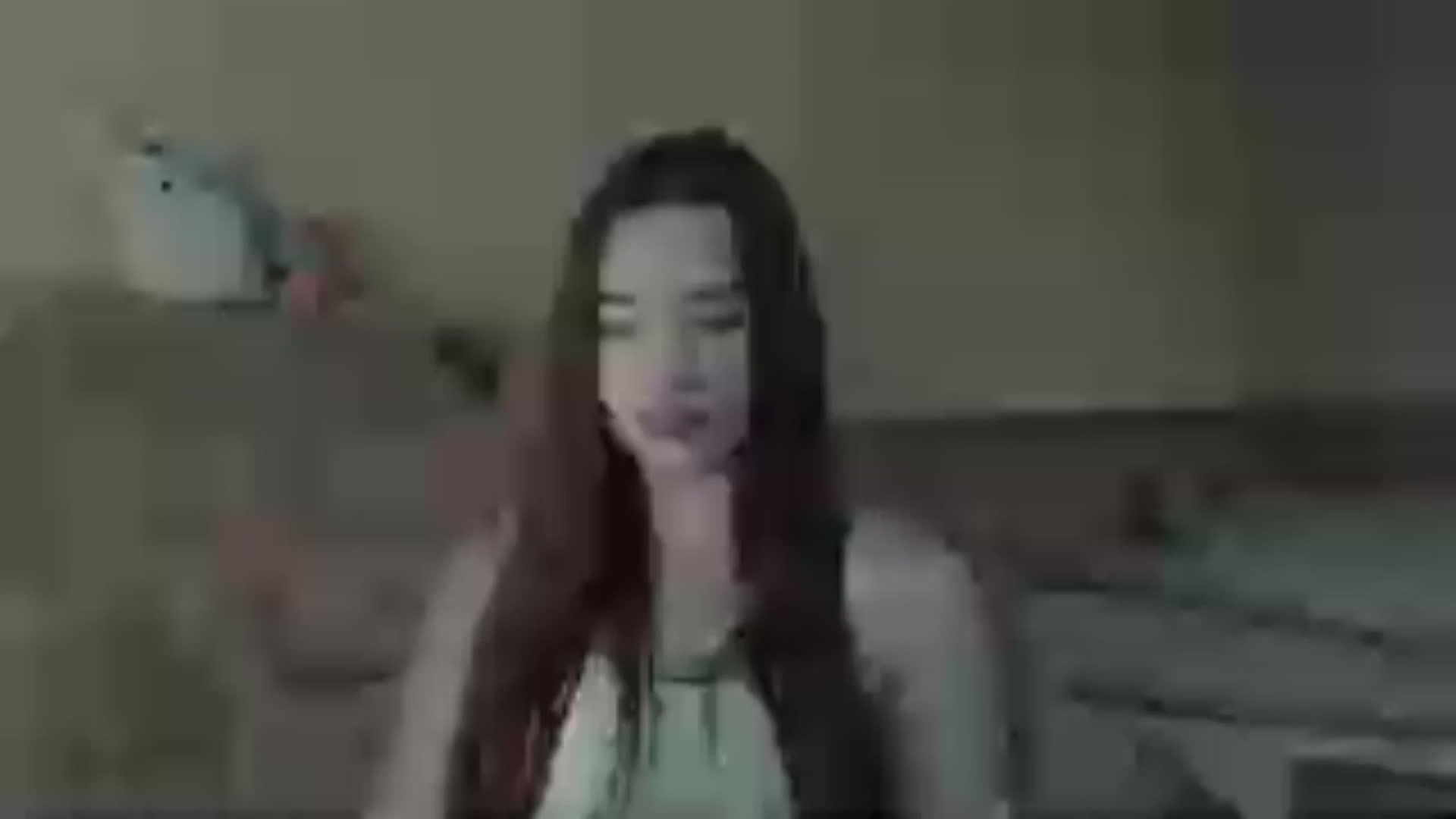 Gallery image thumbnail from DiscoGirl's myfreecams stream on, 10/13/2024, 13:09 image 17 of 20