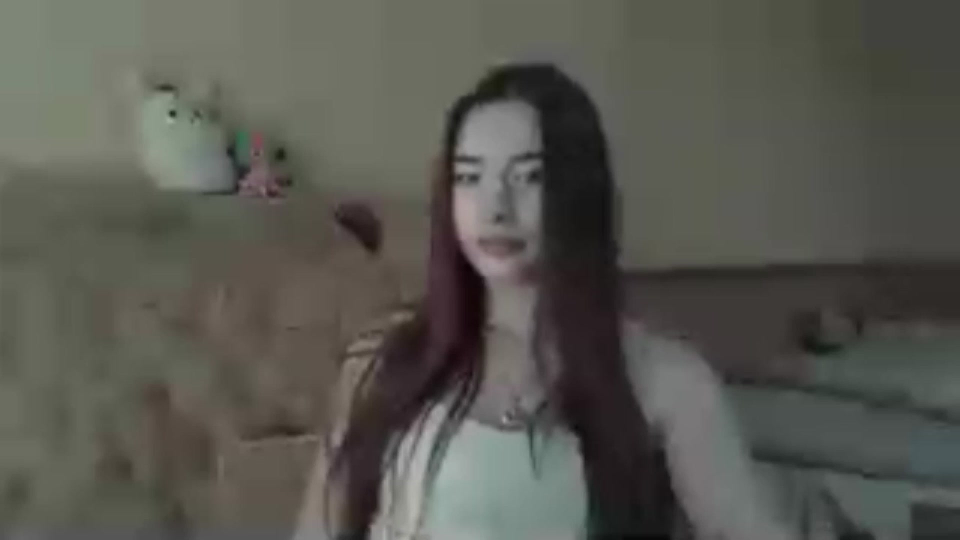 Gallery image thumbnail from DiscoGirl's myfreecams stream on, 10/13/2024, 13:09 image 13 of 20
