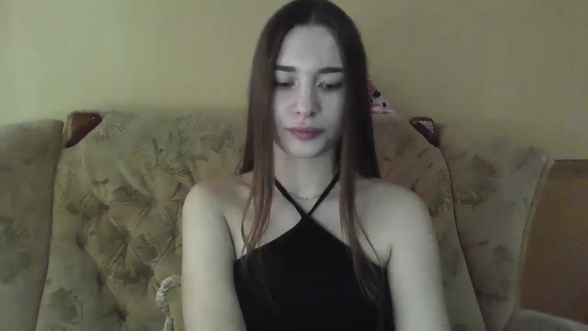 Gallery image thumbnail from DiscoGirl's myfreecams stream on, 10/17/2024, 11:46 image 9 of 20