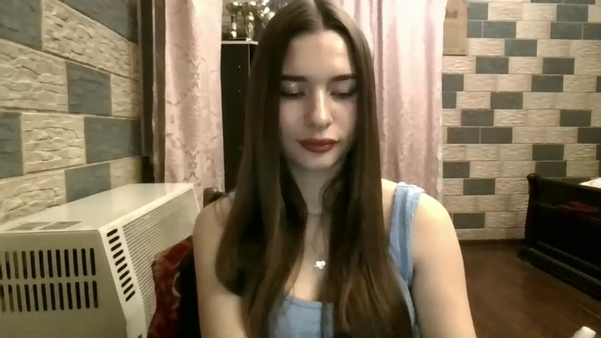 Gallery image thumbnail from DiscoGirl's myfreecams stream on, 10/19/2024, 21:51 image 9 of 20