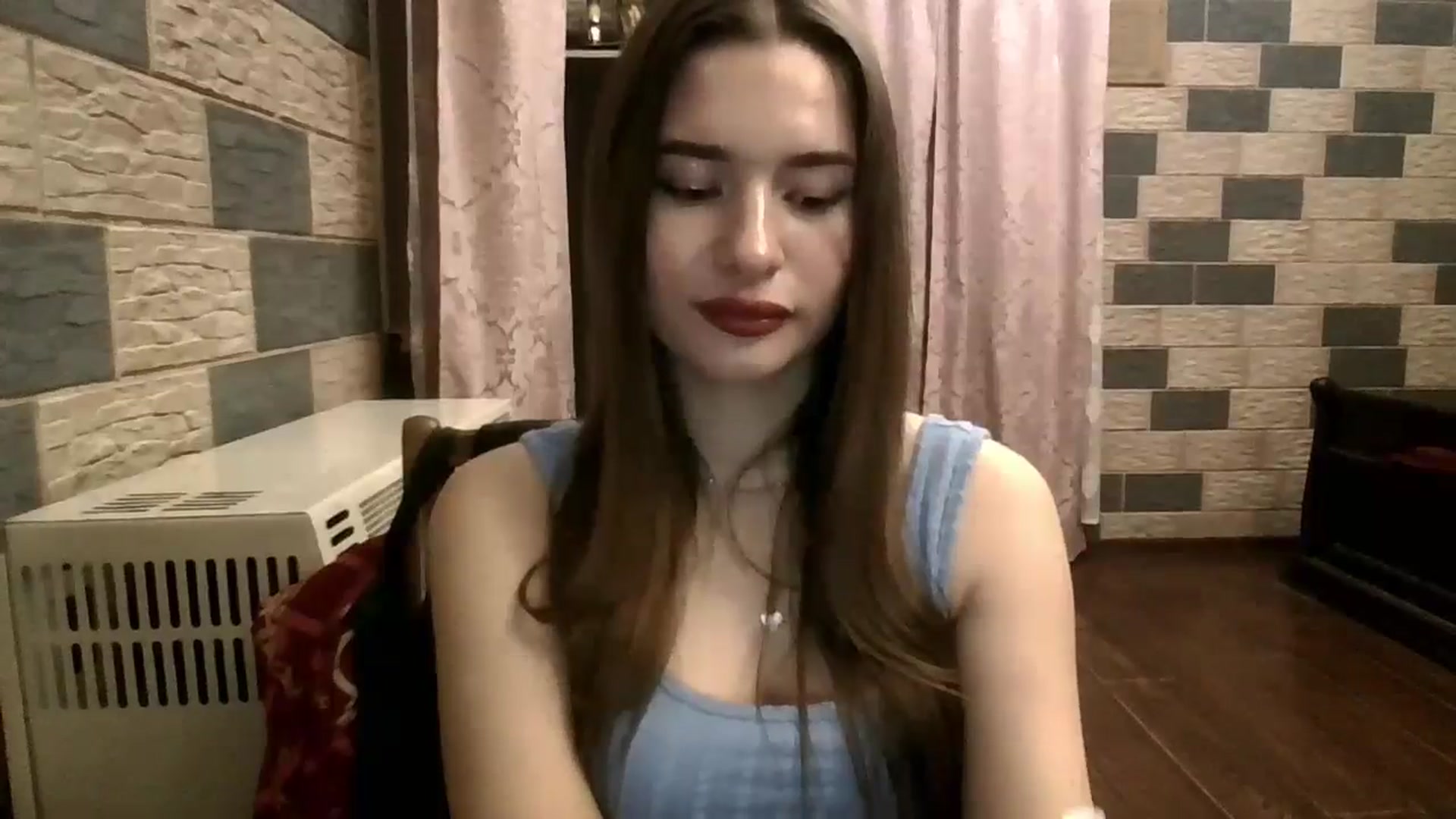 Gallery image thumbnail from DiscoGirl's myfreecams stream on, 10/19/2024, 22:22 image 14 of 20