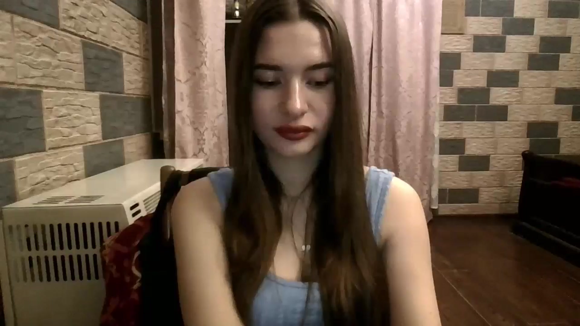 Gallery image thumbnail from DiscoGirl's myfreecams stream on, 10/19/2024, 22:22 image 19 of 20