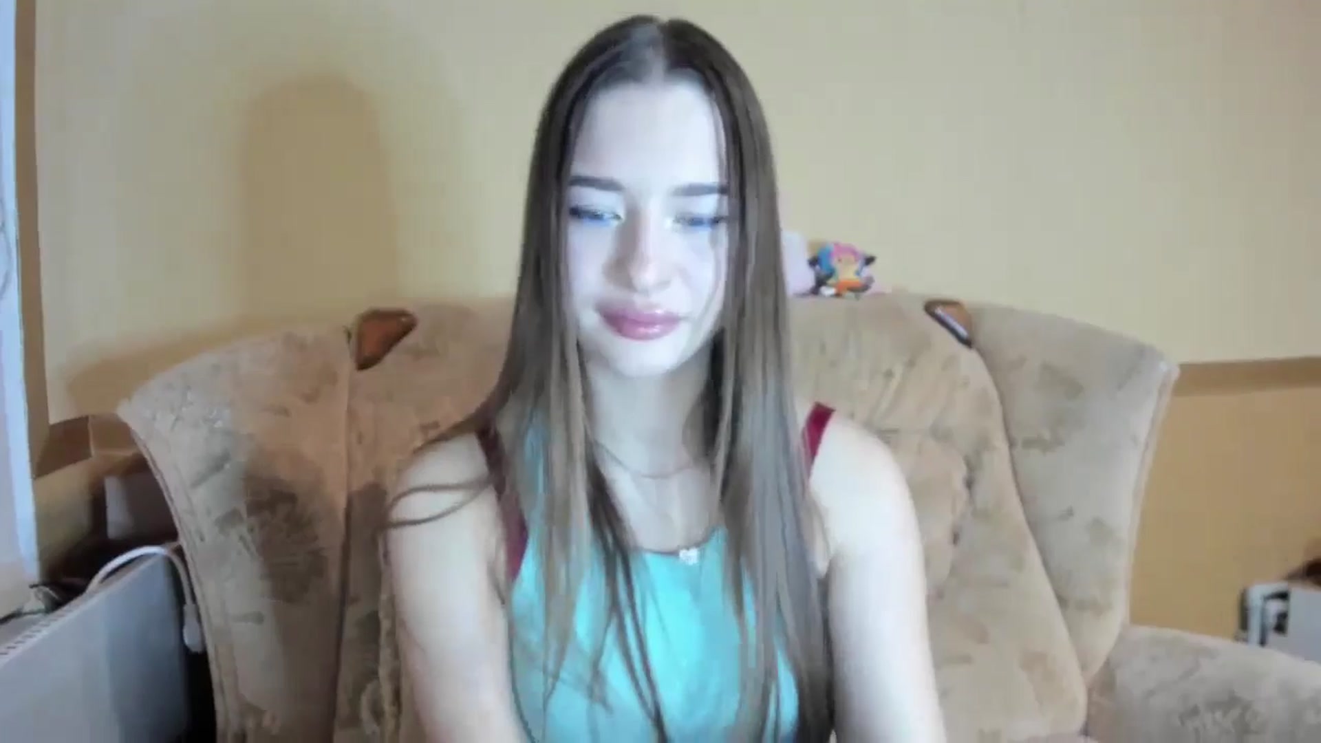 Gallery image thumbnail from DiscoGirl's myfreecams stream on, 10/21/2024, 17:46 image 15 of 20