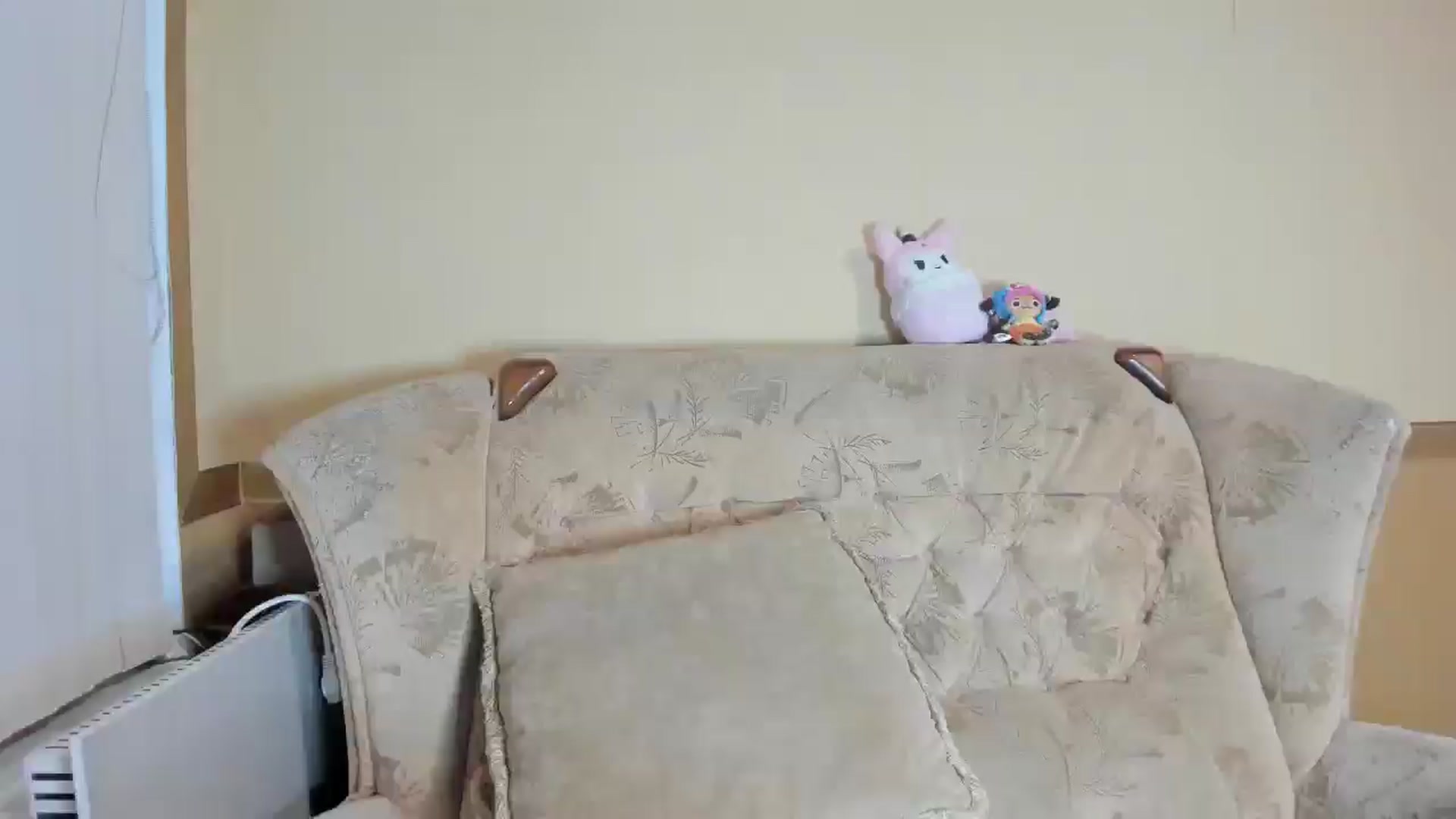 Gallery image thumbnail from DiscoGirl's myfreecams stream on, 10/21/2024, 20:00 image 13 of 20
