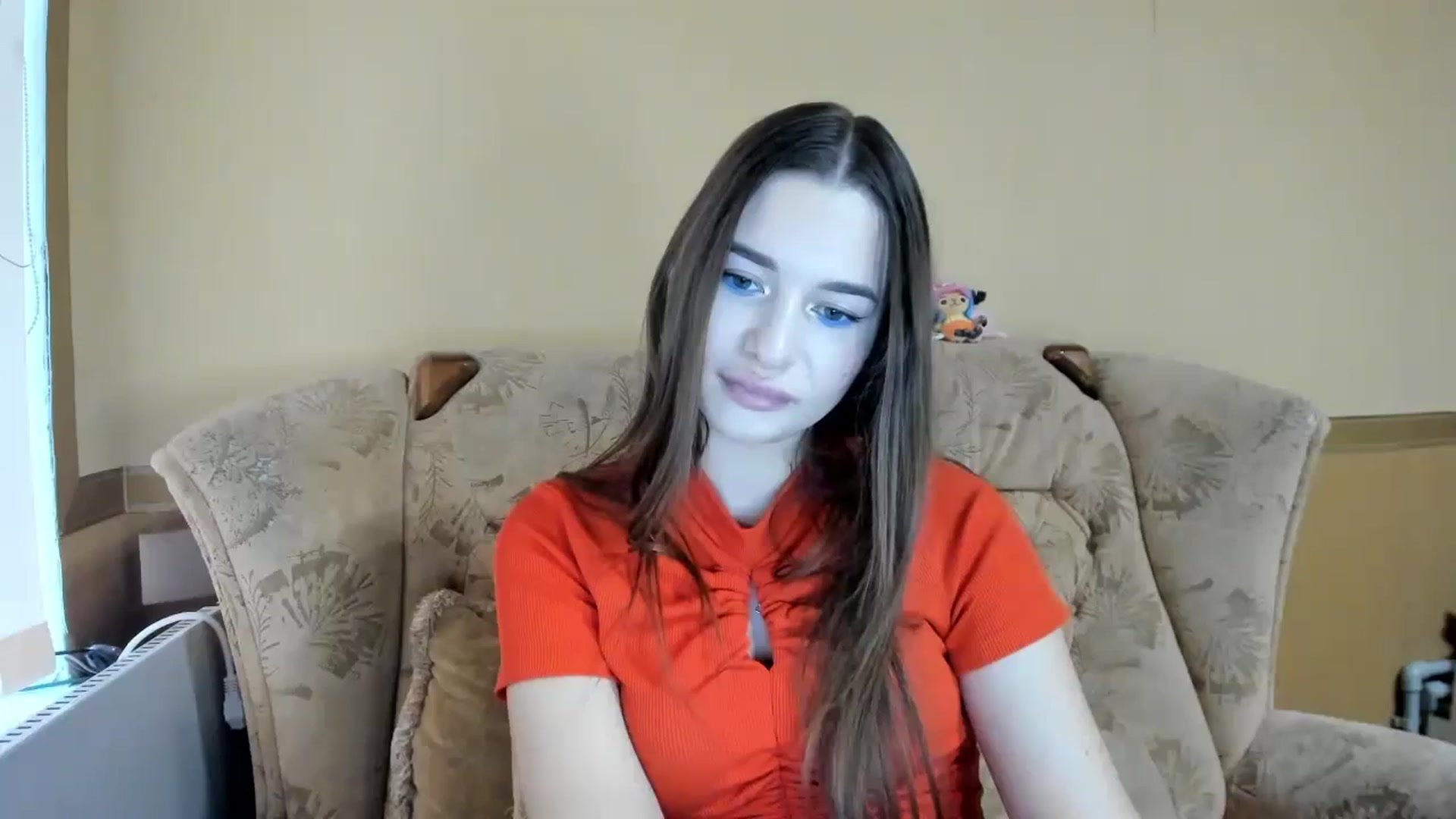 Gallery image thumbnail from DiscoGirl's myfreecams stream on, 10/23/2024, 15:01 image 15 of 20