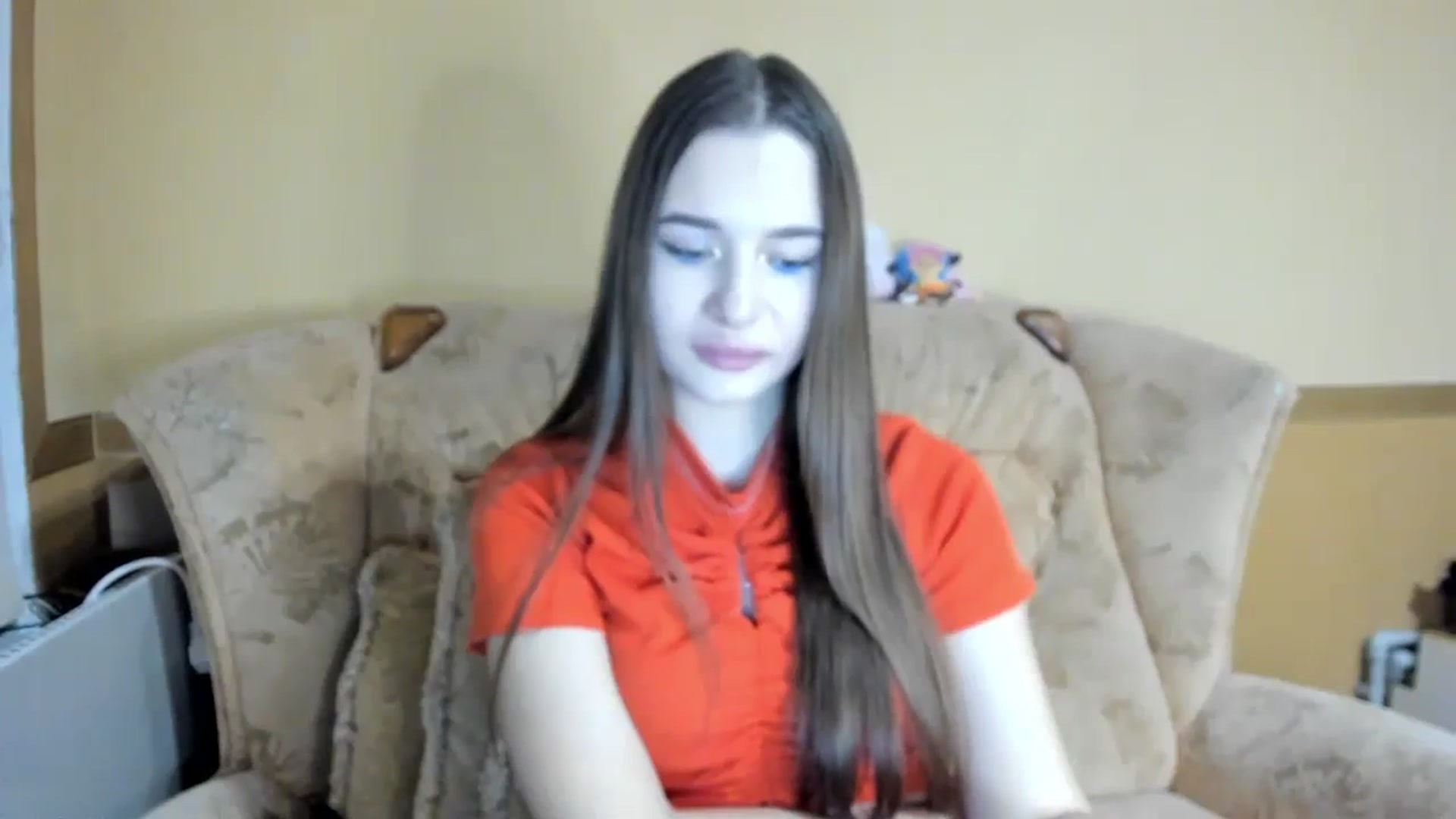 Gallery image thumbnail from DiscoGirl's myfreecams stream on, 10/23/2024, 17:03 image 8 of 20