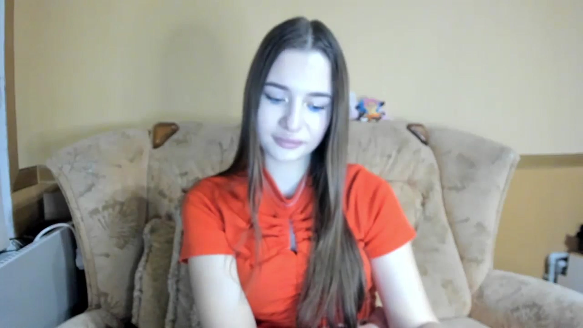 Gallery image thumbnail from DiscoGirl's myfreecams stream on, 10/23/2024, 17:03 image 6 of 20