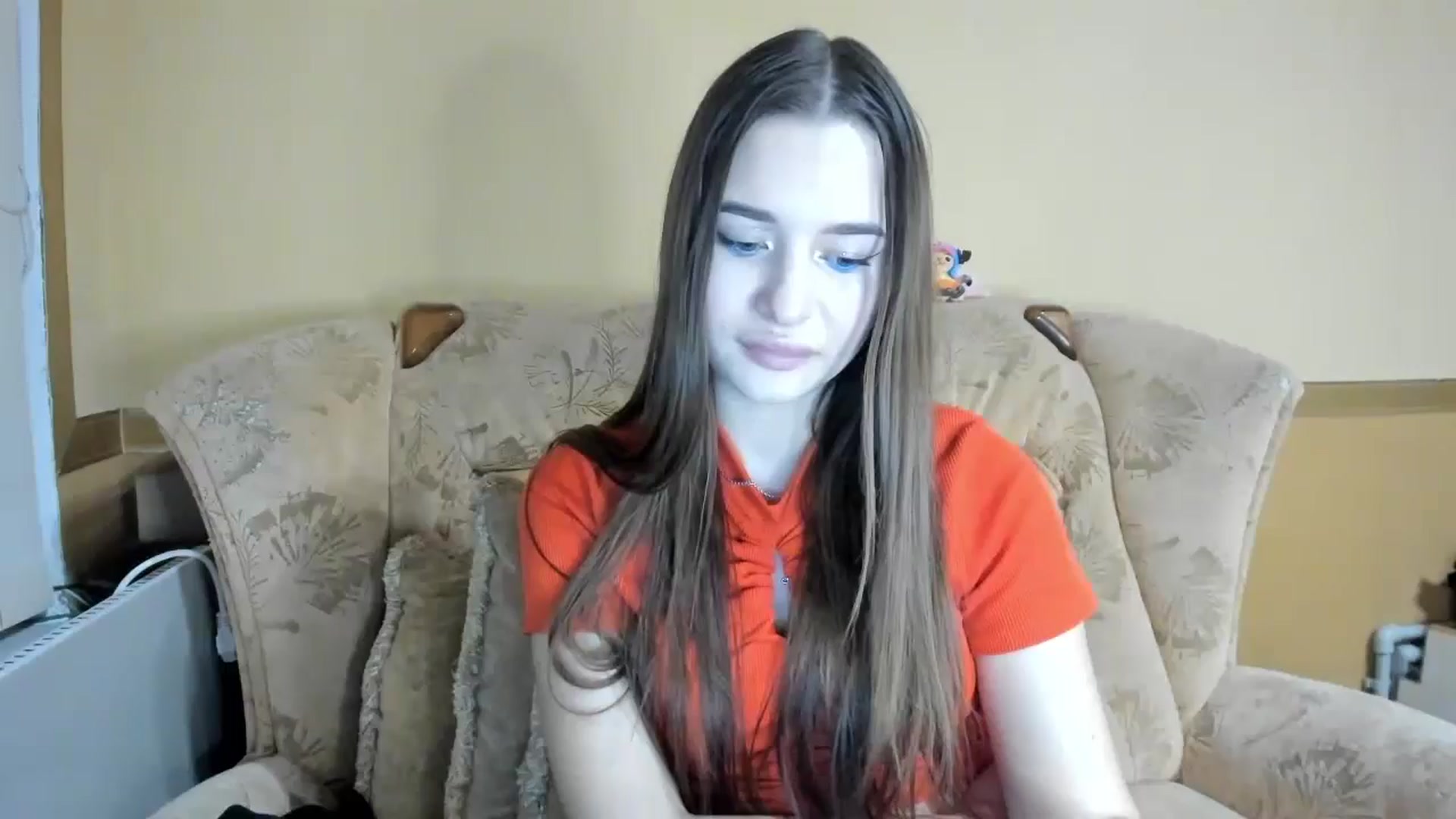Gallery image thumbnail from DiscoGirl's myfreecams stream on, 10/23/2024, 17:03 image 19 of 20