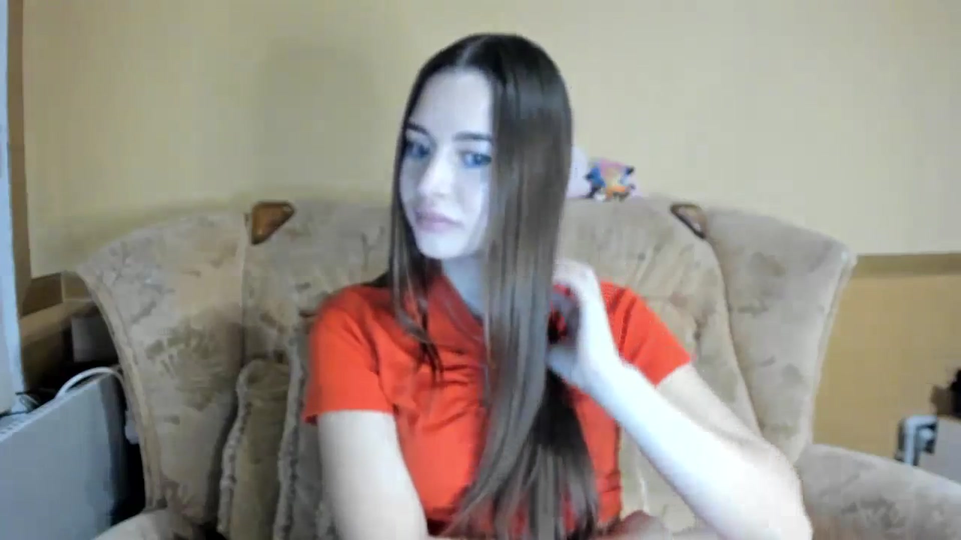 Gallery image thumbnail from DiscoGirl's myfreecams stream on, 10/23/2024, 17:03 image 7 of 20