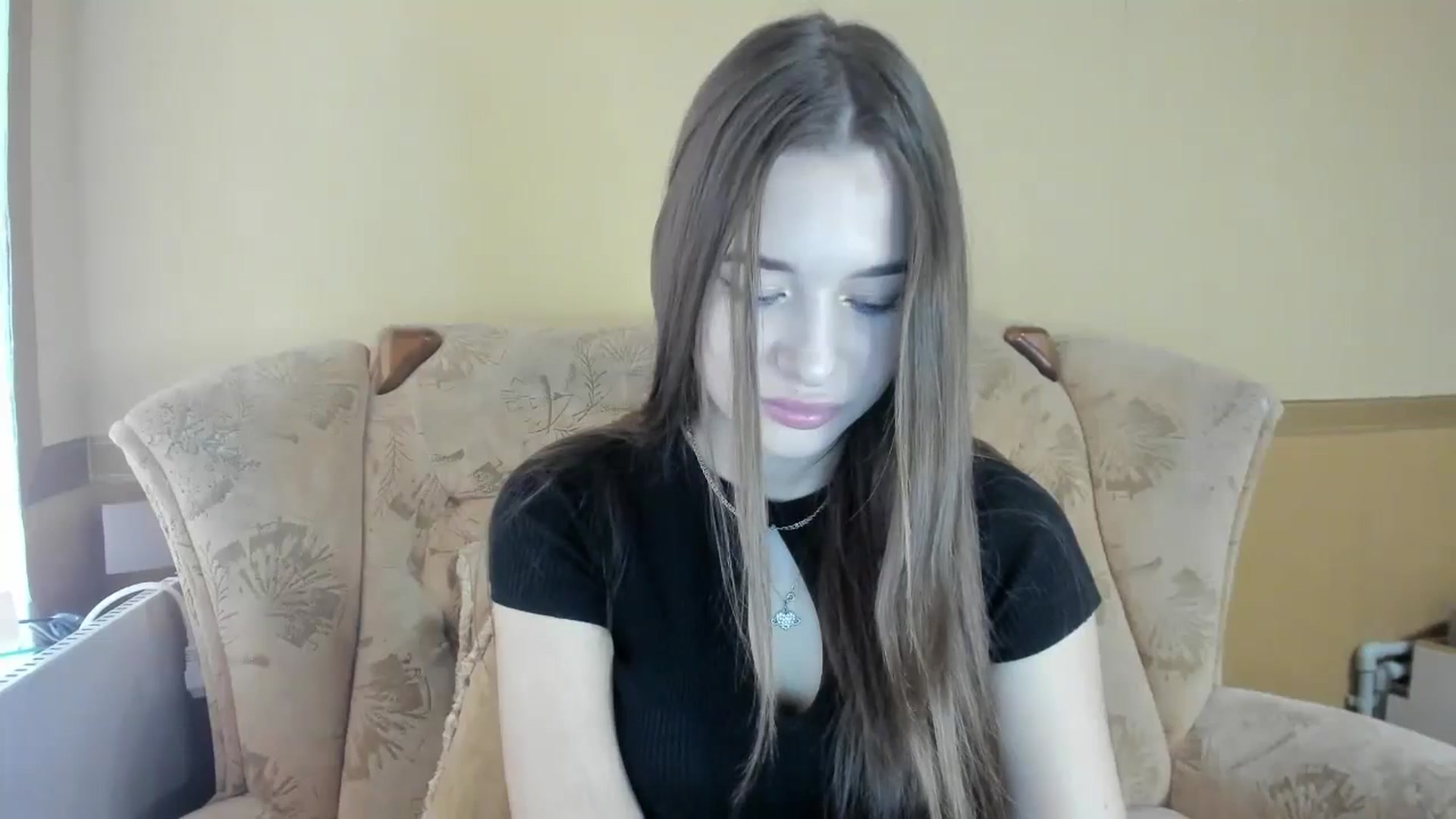 Gallery image thumbnail from DiscoGirl's myfreecams stream on, 10/24/2024, 15:31 image 5 of 20
