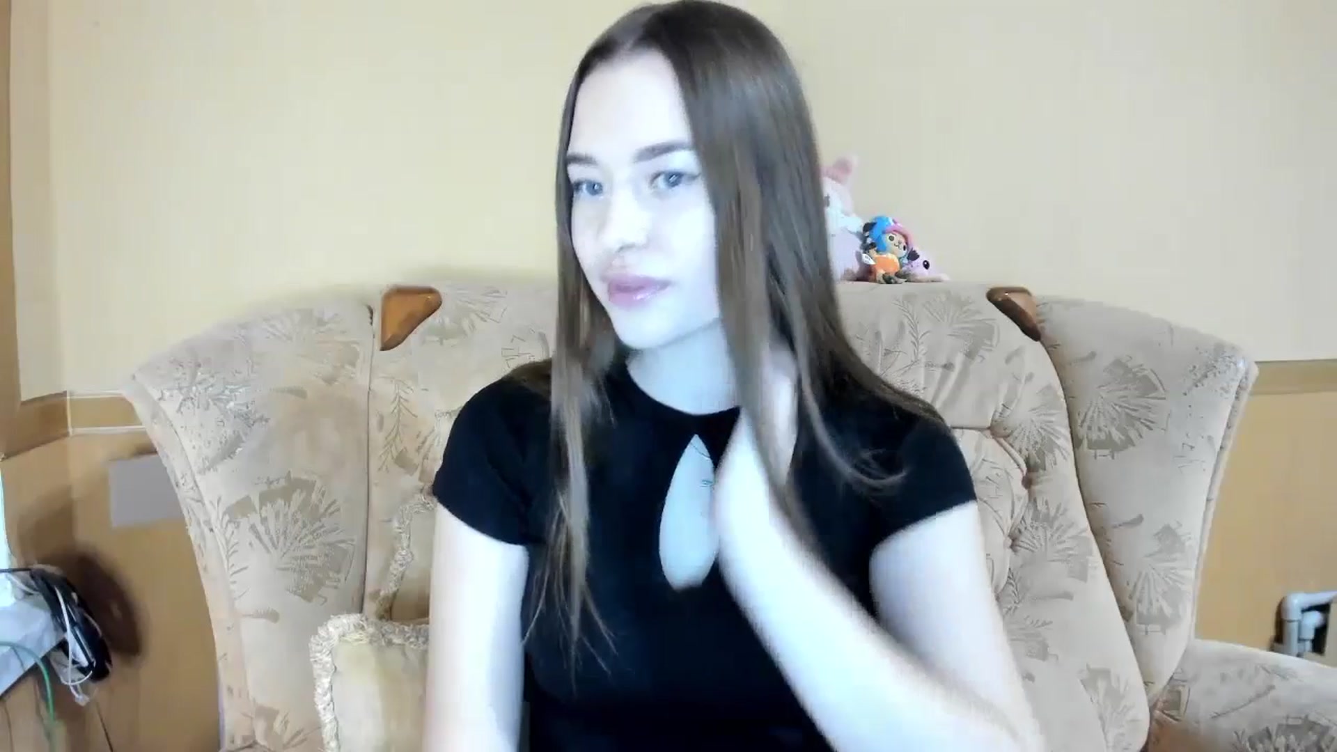 Gallery image thumbnail from DiscoGirl's myfreecams stream on, 11/15/2024, 17:40 image 7 of 20