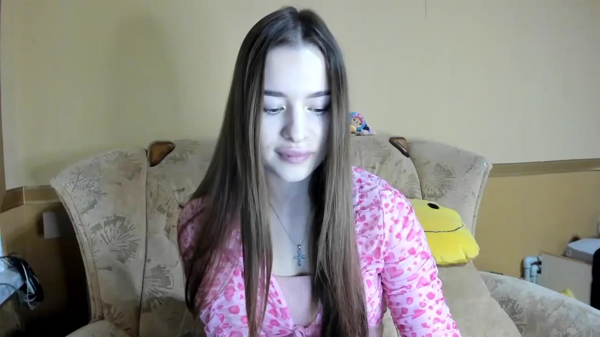 Gallery image thumbnail from DiscoGirl's myfreecams stream on, 11/18/2024, 17:39 image 1 of 20