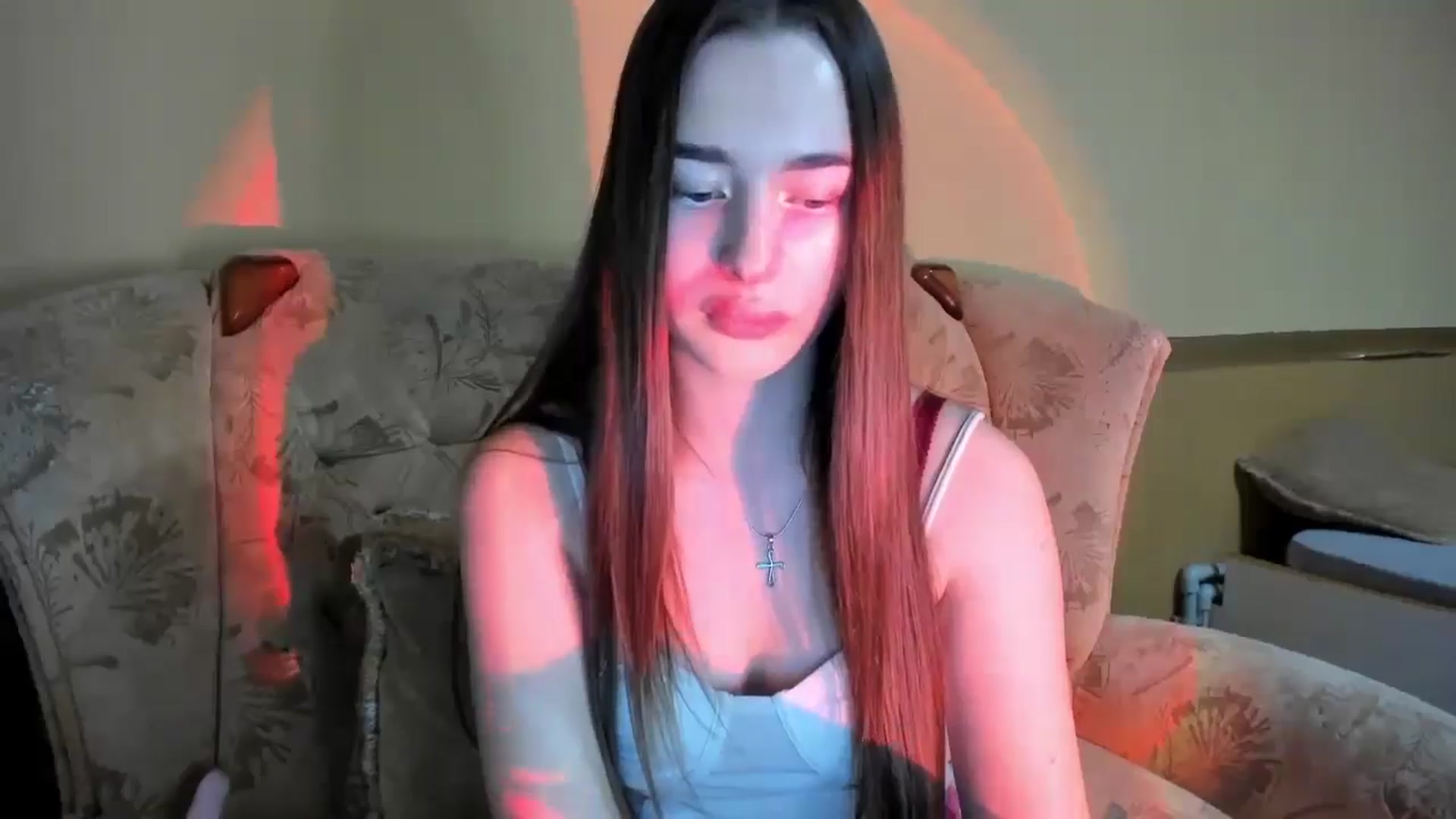 Gallery image thumbnail from DiscoGirl's myfreecams stream on, 11/25/2024, 17:24 image 16 of 20