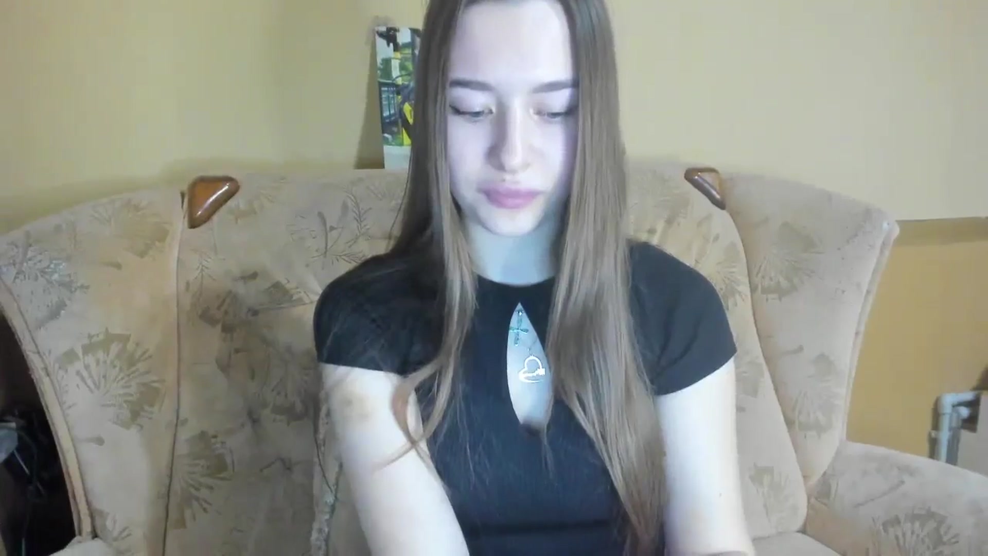 Gallery image thumbnail from DiscoGirl's myfreecams stream on, 12/07/2024, 23:34 image 18 of 20
