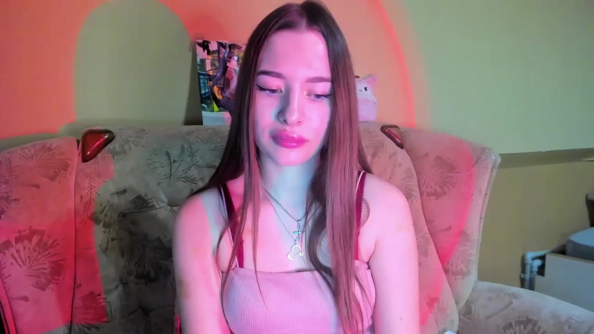 Gallery image thumbnail from DiscoGirl's myfreecams stream on, 12/08/2024, 15:42 image 8 of 20