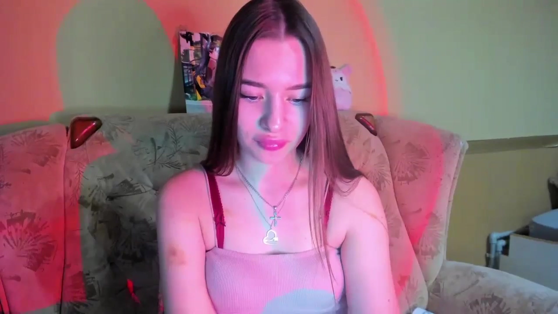 Gallery image thumbnail from DiscoGirl's myfreecams stream on, 12/08/2024, 15:42 image 15 of 20