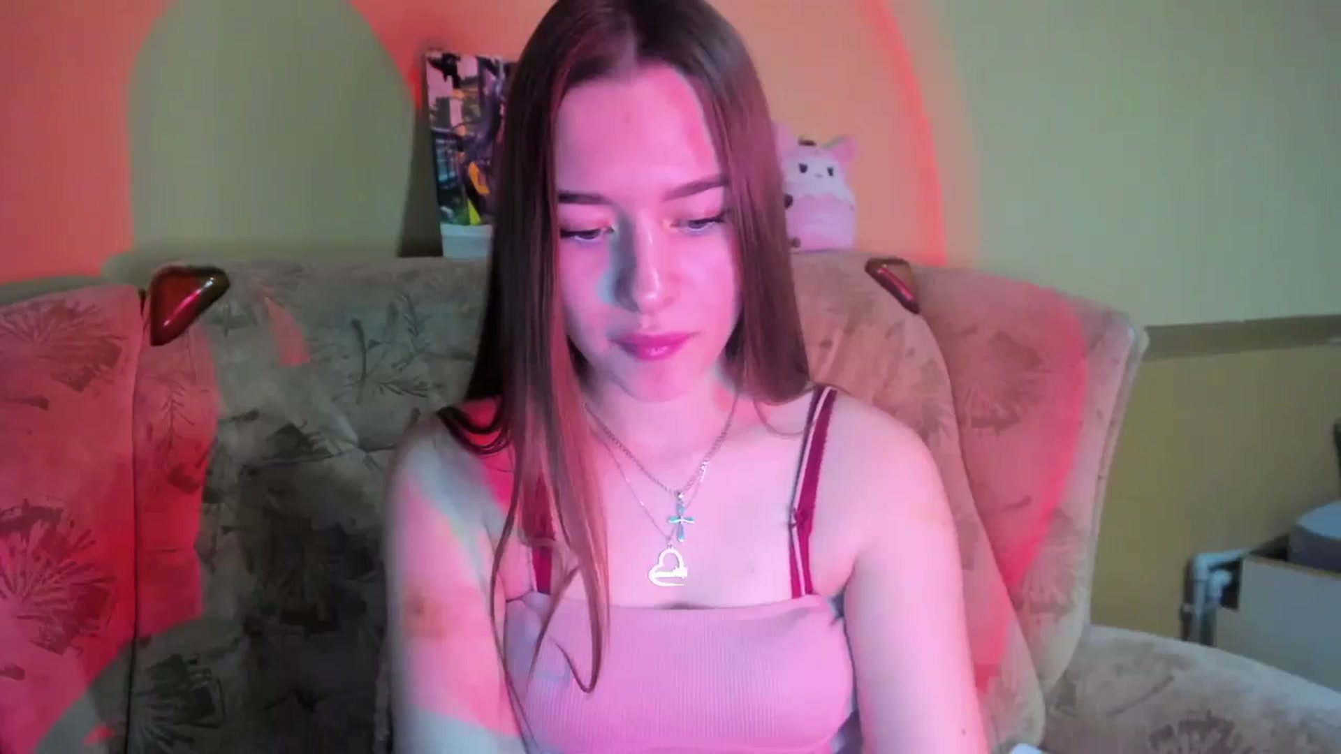 Gallery image thumbnail from DiscoGirl's myfreecams stream on, 12/08/2024, 15:42 image 18 of 20