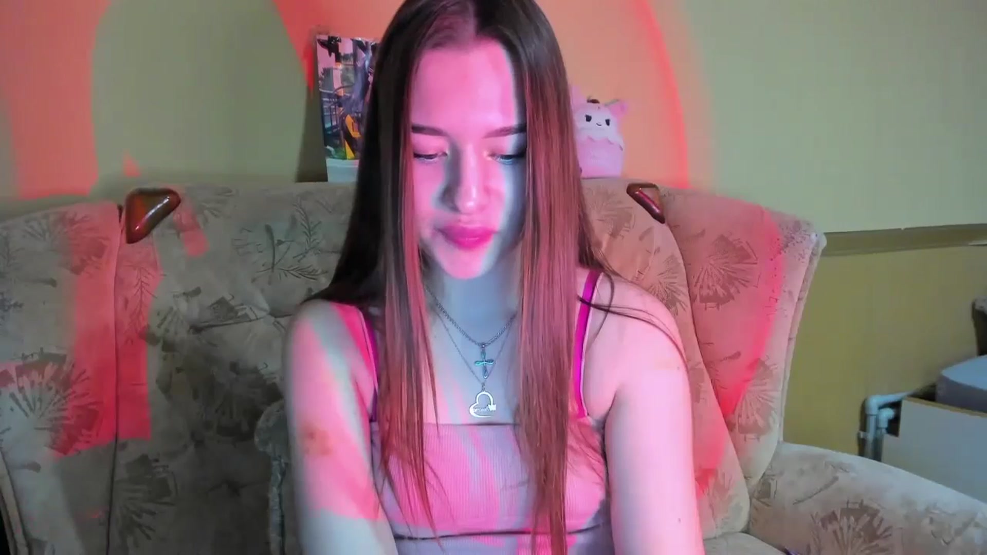 Gallery image thumbnail from DiscoGirl's myfreecams stream on, 12/08/2024, 17:00 image 6 of 20