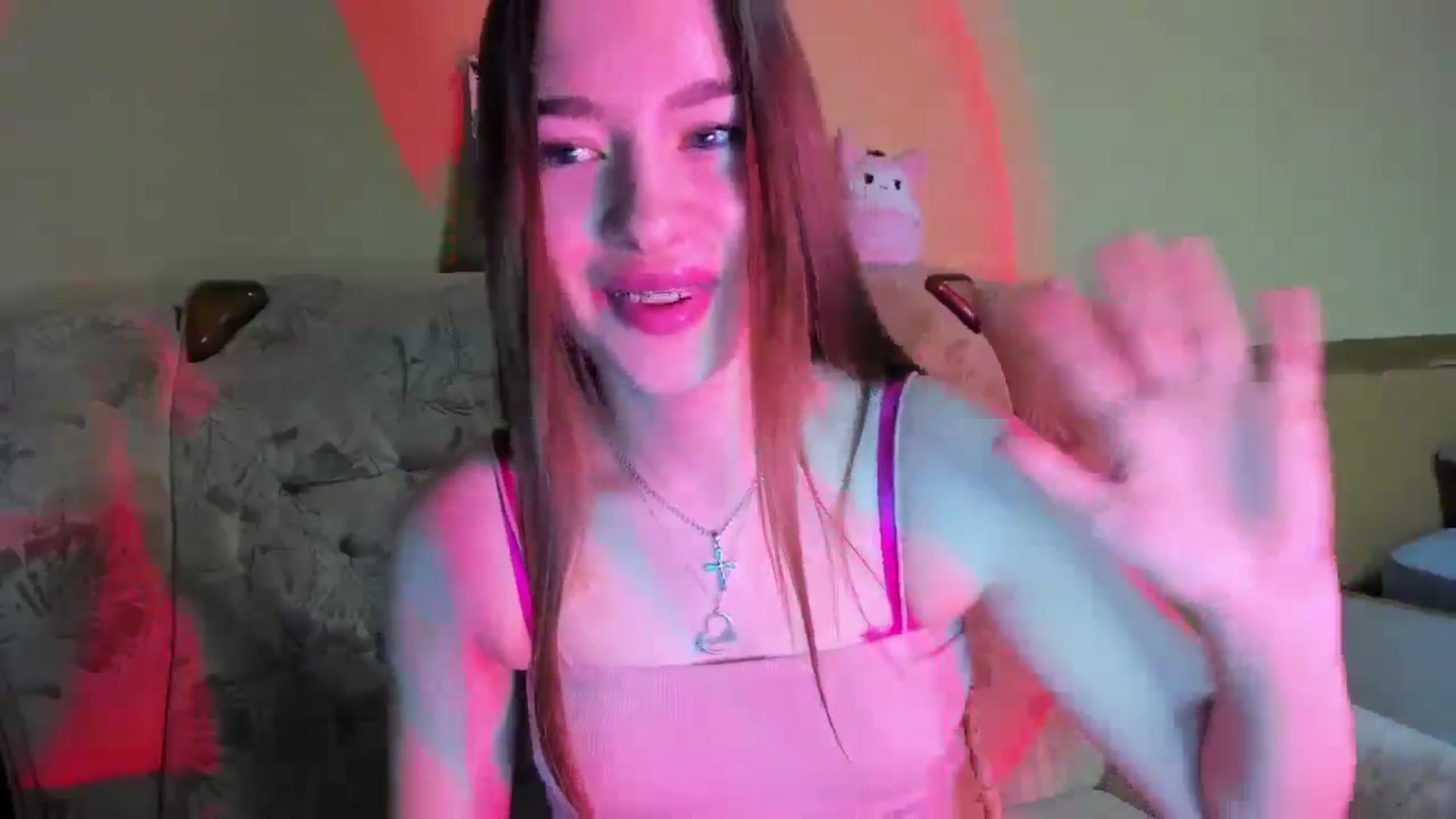 Gallery image thumbnail from DiscoGirl's myfreecams stream on, 12/08/2024, 17:00 image 2 of 20