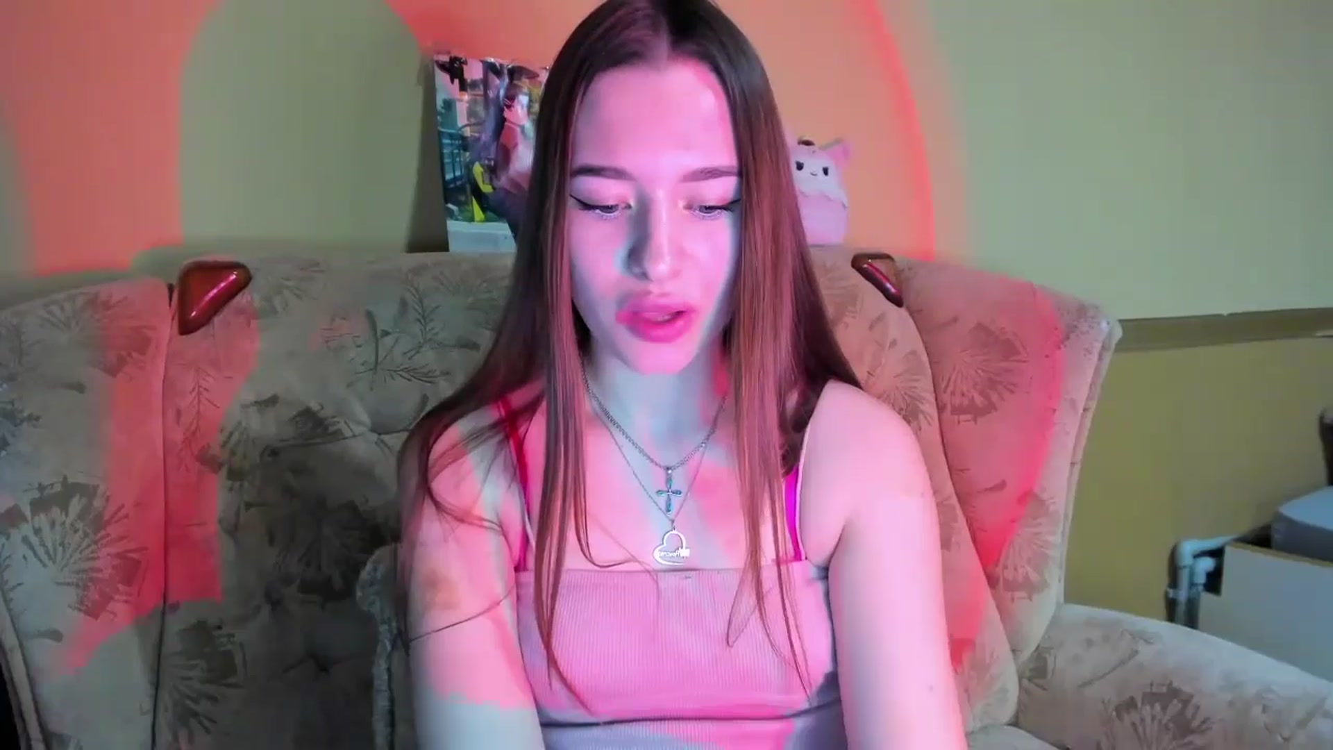 Gallery image thumbnail from DiscoGirl's myfreecams stream on, 12/08/2024, 17:00 image 10 of 20