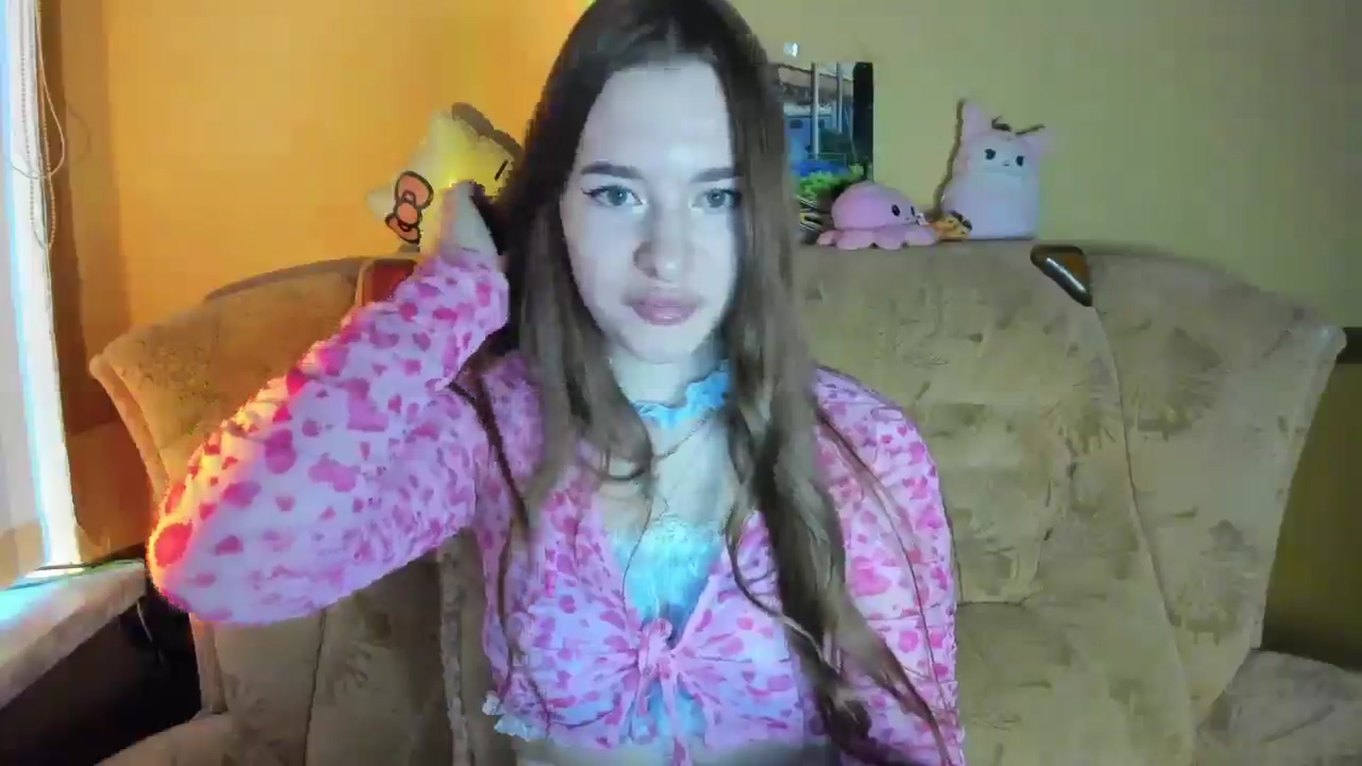 Gallery image thumbnail from DiscoGirl's myfreecams stream on, 12/11/2024, 13:46 image 6 of 20