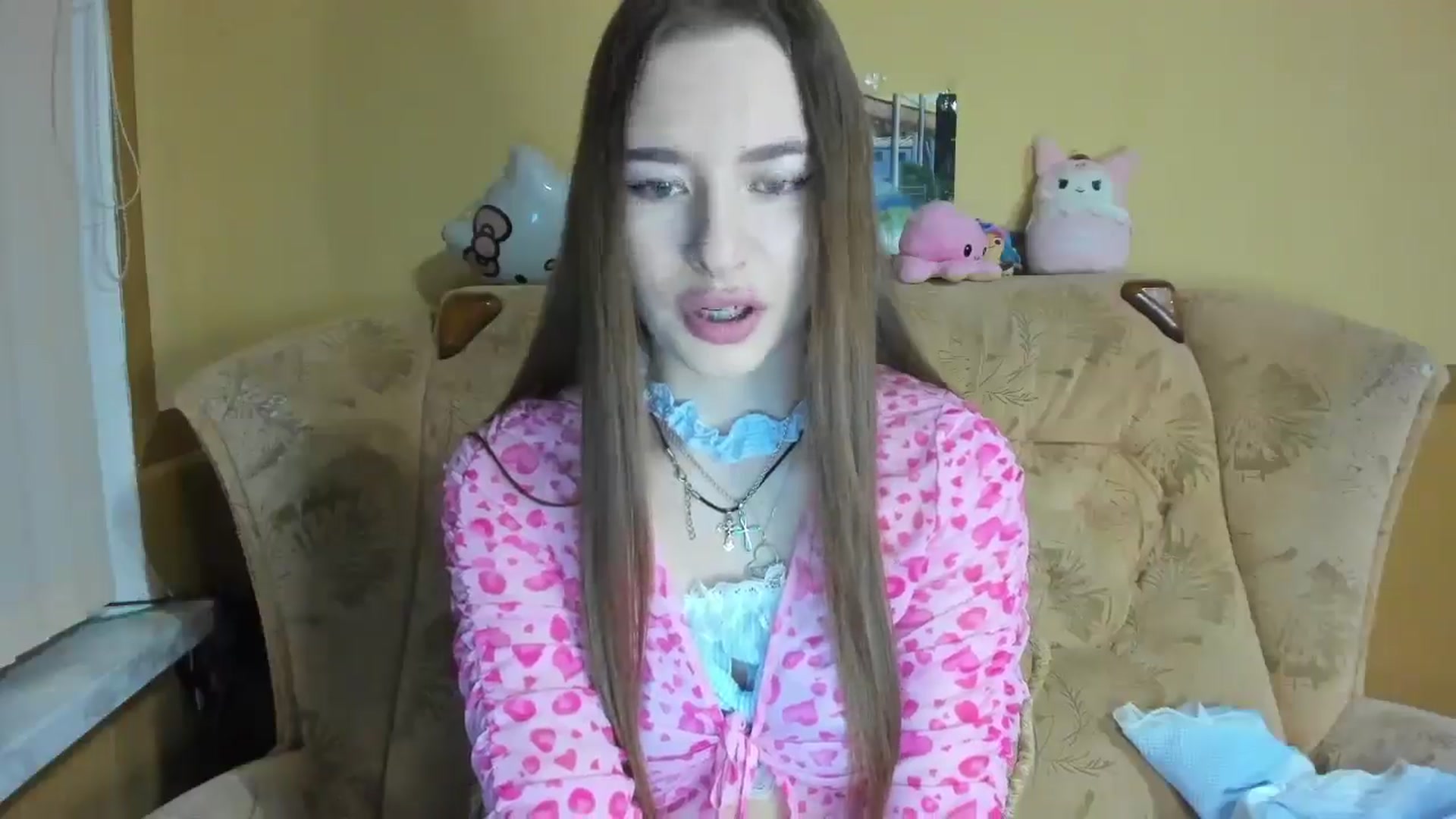 Gallery image thumbnail from DiscoGirl's myfreecams stream on, 12/13/2024, 20:16 image 4 of 20