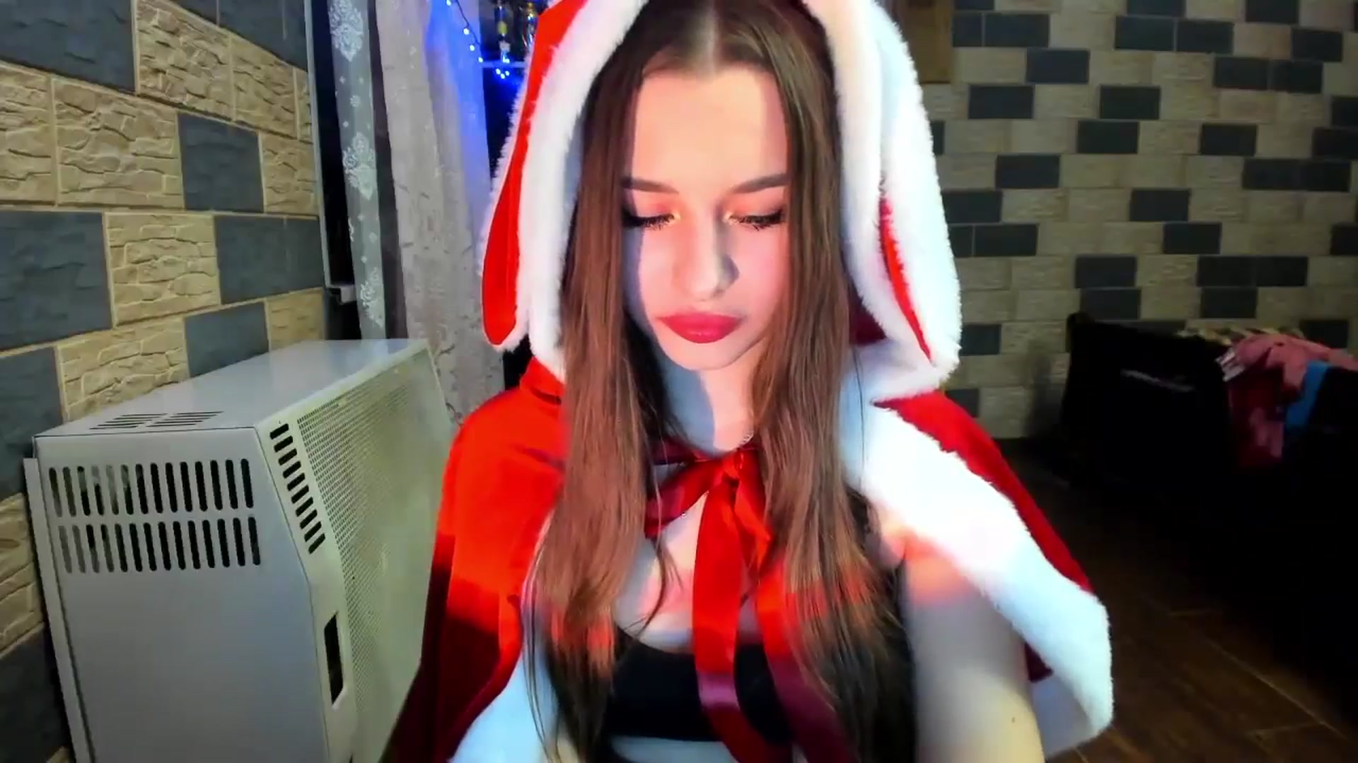 Gallery image thumbnail from DiscoGirl's myfreecams stream on, 12/23/2024, 24:04 image 14 of 20
