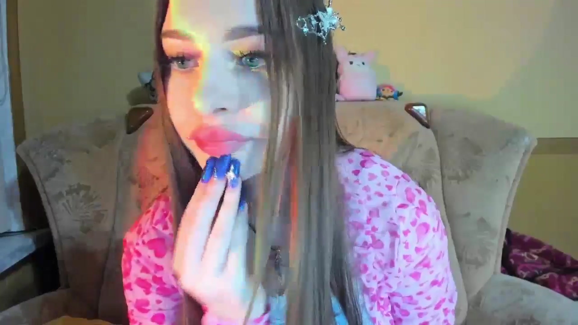 Gallery image thumbnail from DiscoGirl's myfreecams stream on, 12/24/2024, 15:20 image 12 of 20