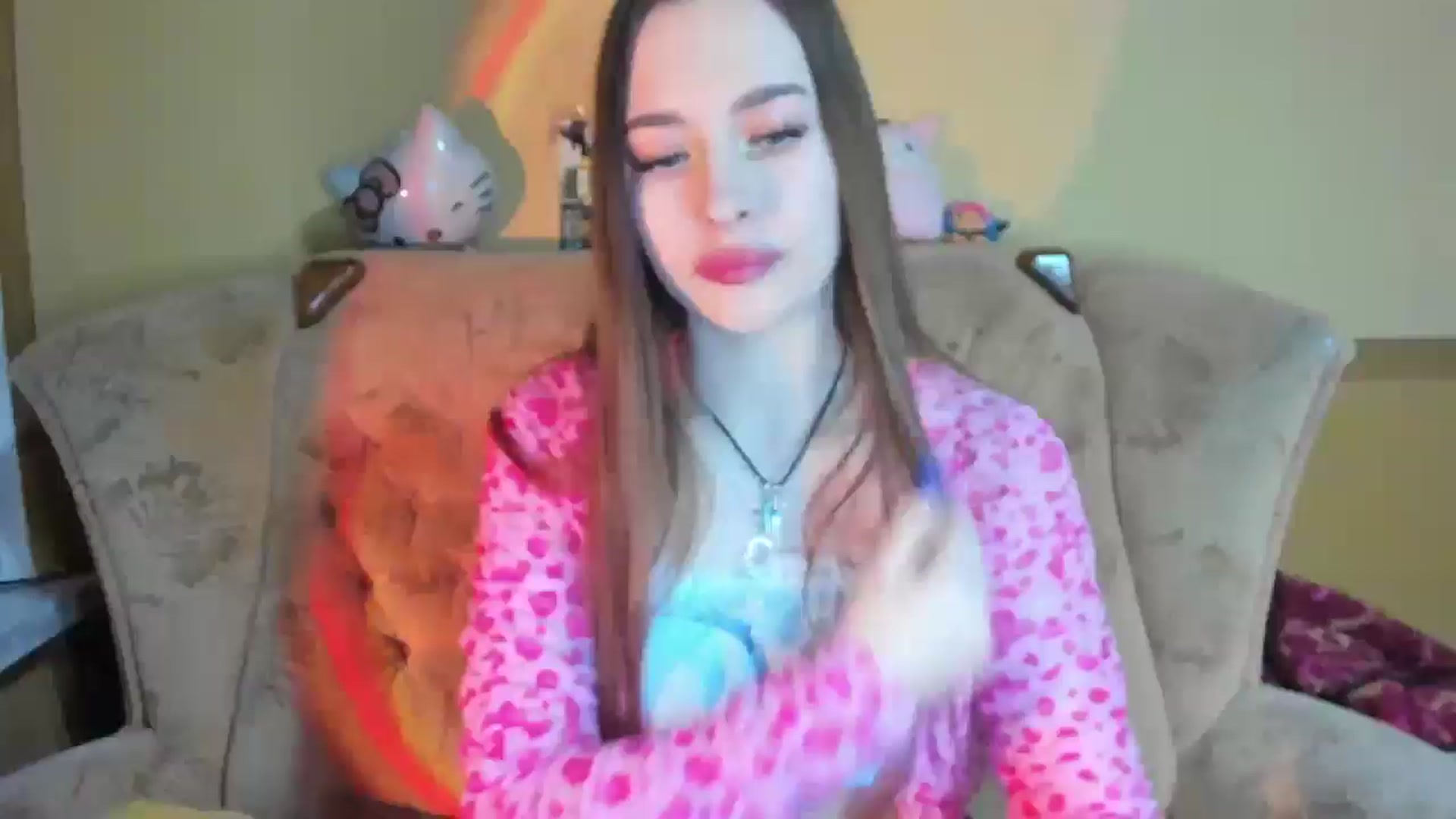 Gallery image thumbnail from DiscoGirl's myfreecams stream on, 12/24/2024, 15:20 image 1 of 20