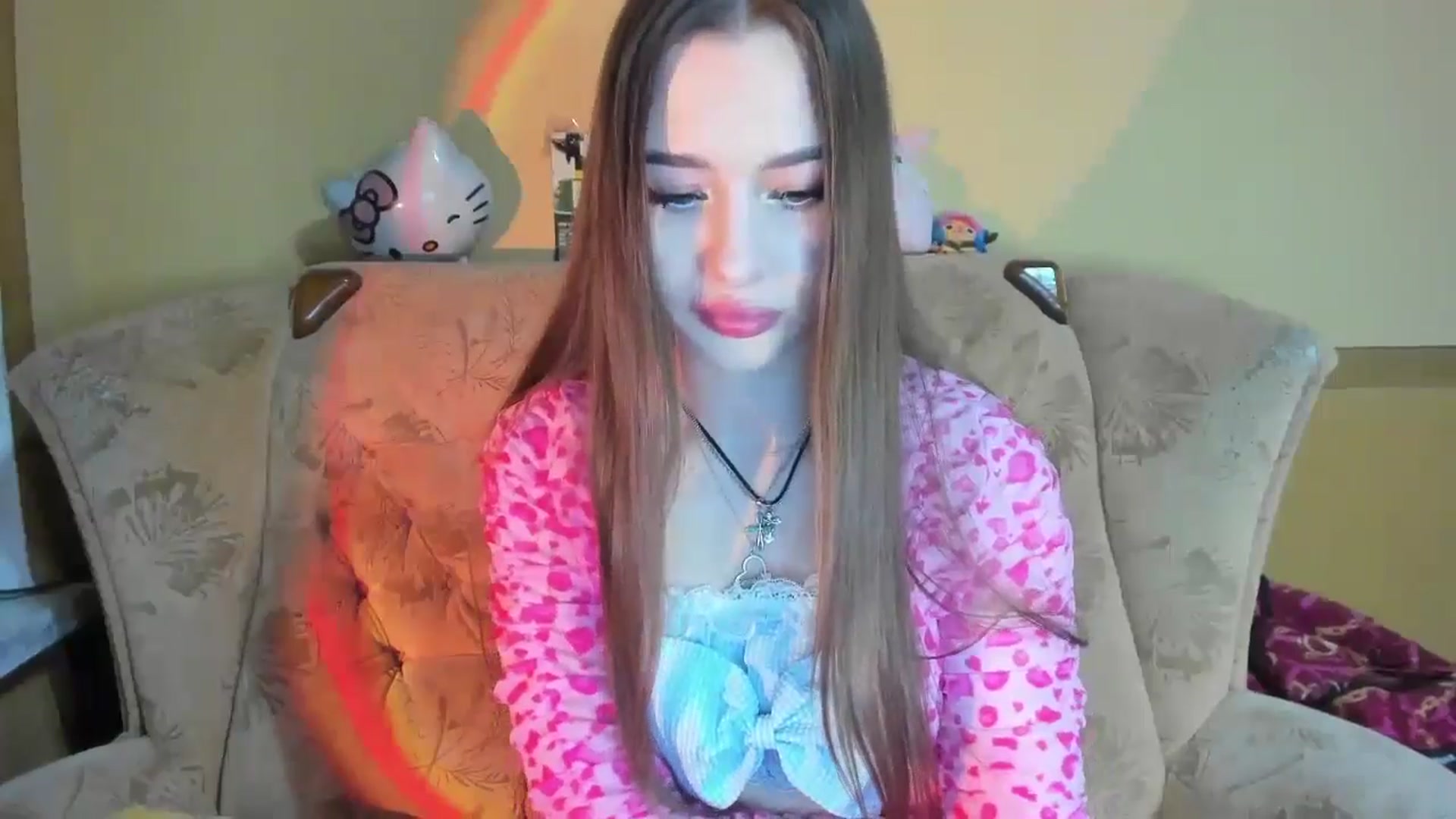 Gallery image thumbnail from DiscoGirl's myfreecams stream on, 12/24/2024, 15:20 image 3 of 20