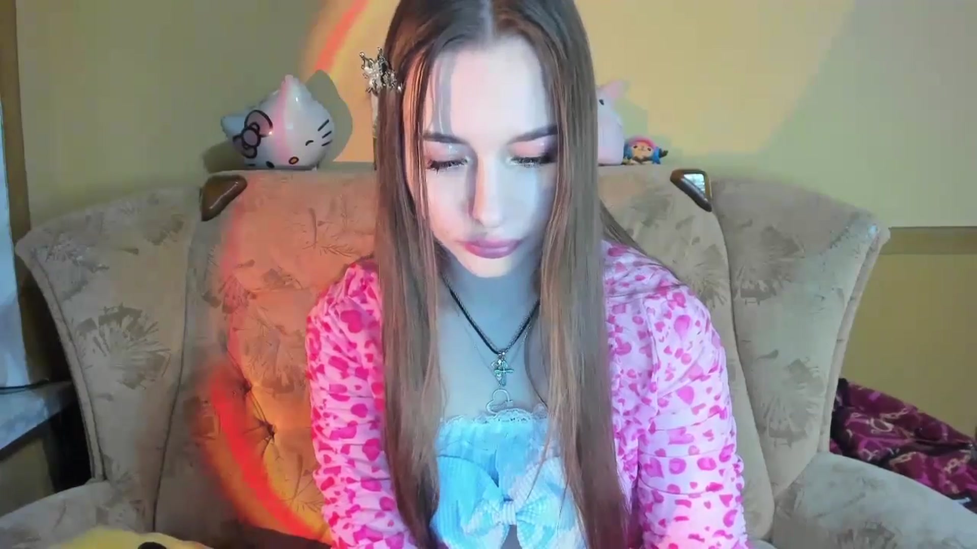 Gallery image thumbnail from DiscoGirl's myfreecams stream on, 12/24/2024, 15:20 image 18 of 20