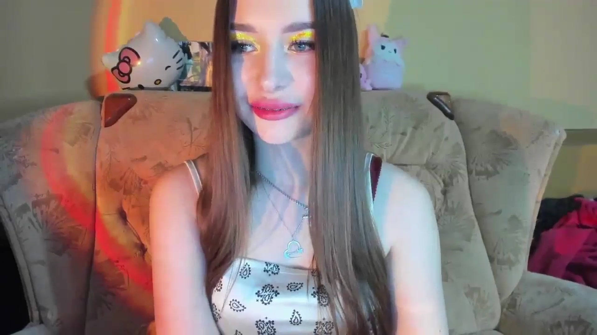 Gallery image thumbnail from DiscoGirl's myfreecams stream on, 01/03/2025, 17:20 image 10 of 20