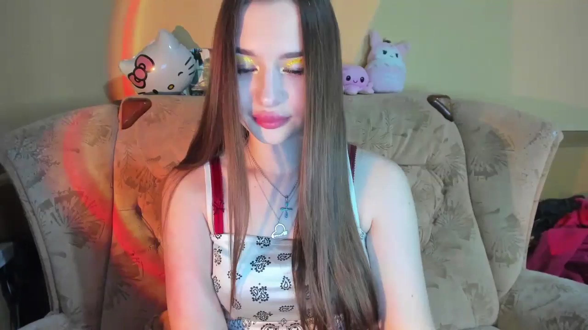 Gallery image thumbnail from DiscoGirl's myfreecams stream on, 01/03/2025, 17:20 image 6 of 20