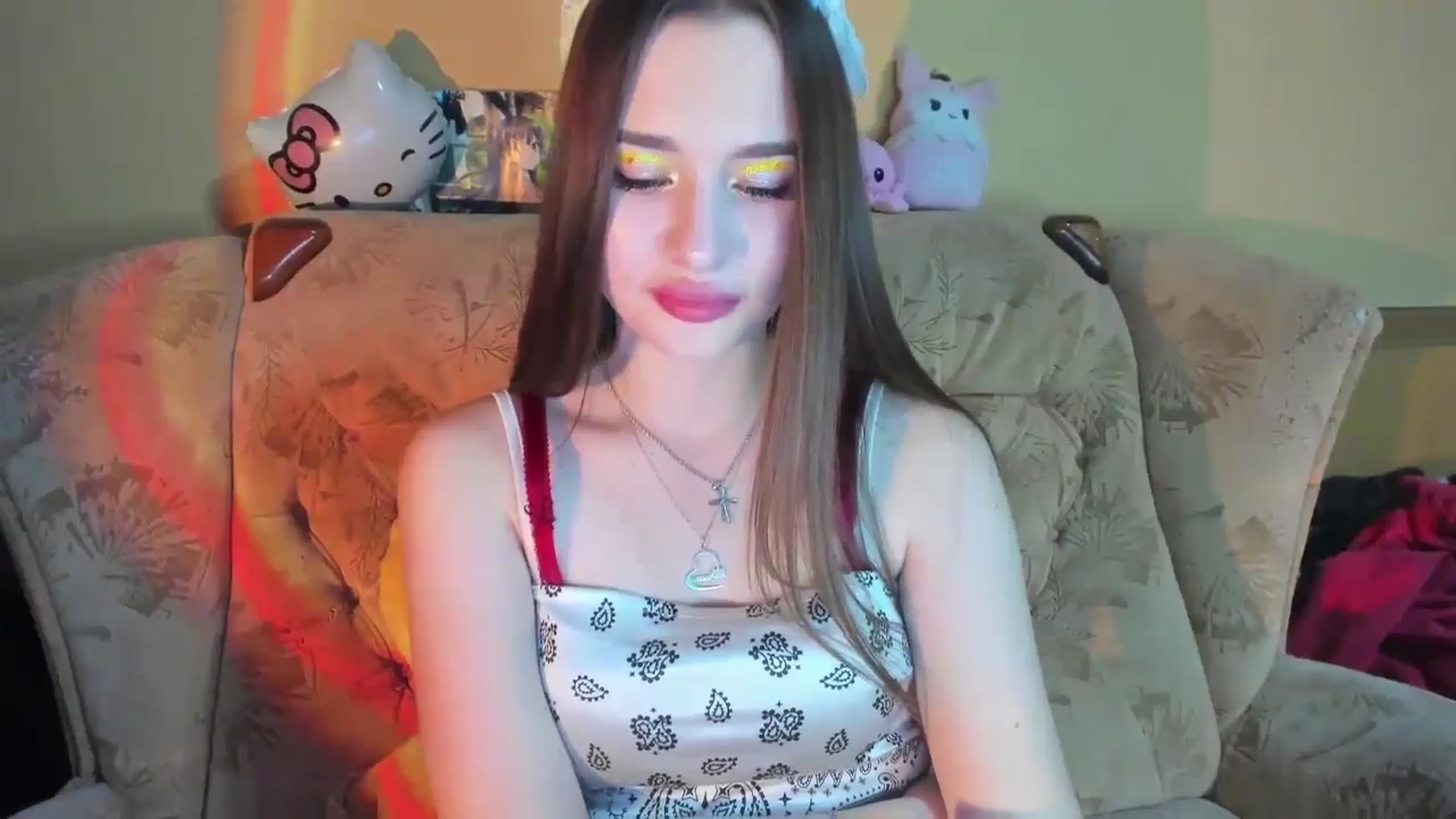 Gallery image thumbnail from DiscoGirl's myfreecams stream on, 01/03/2025, 17:20 image 17 of 20